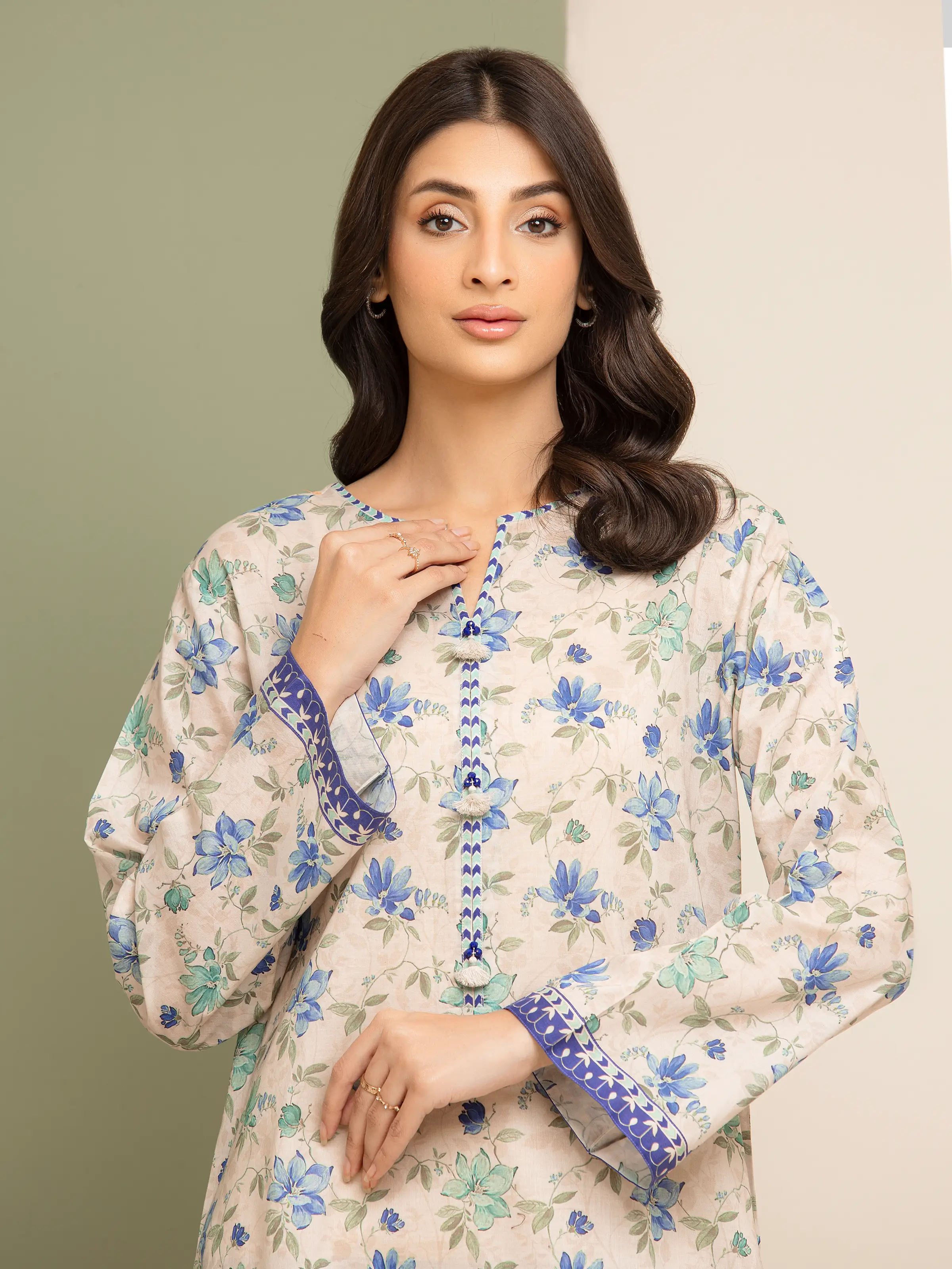 Unstitched Printed Lawn Shirt Trouser - EWU5A1-35601ST - Image 3