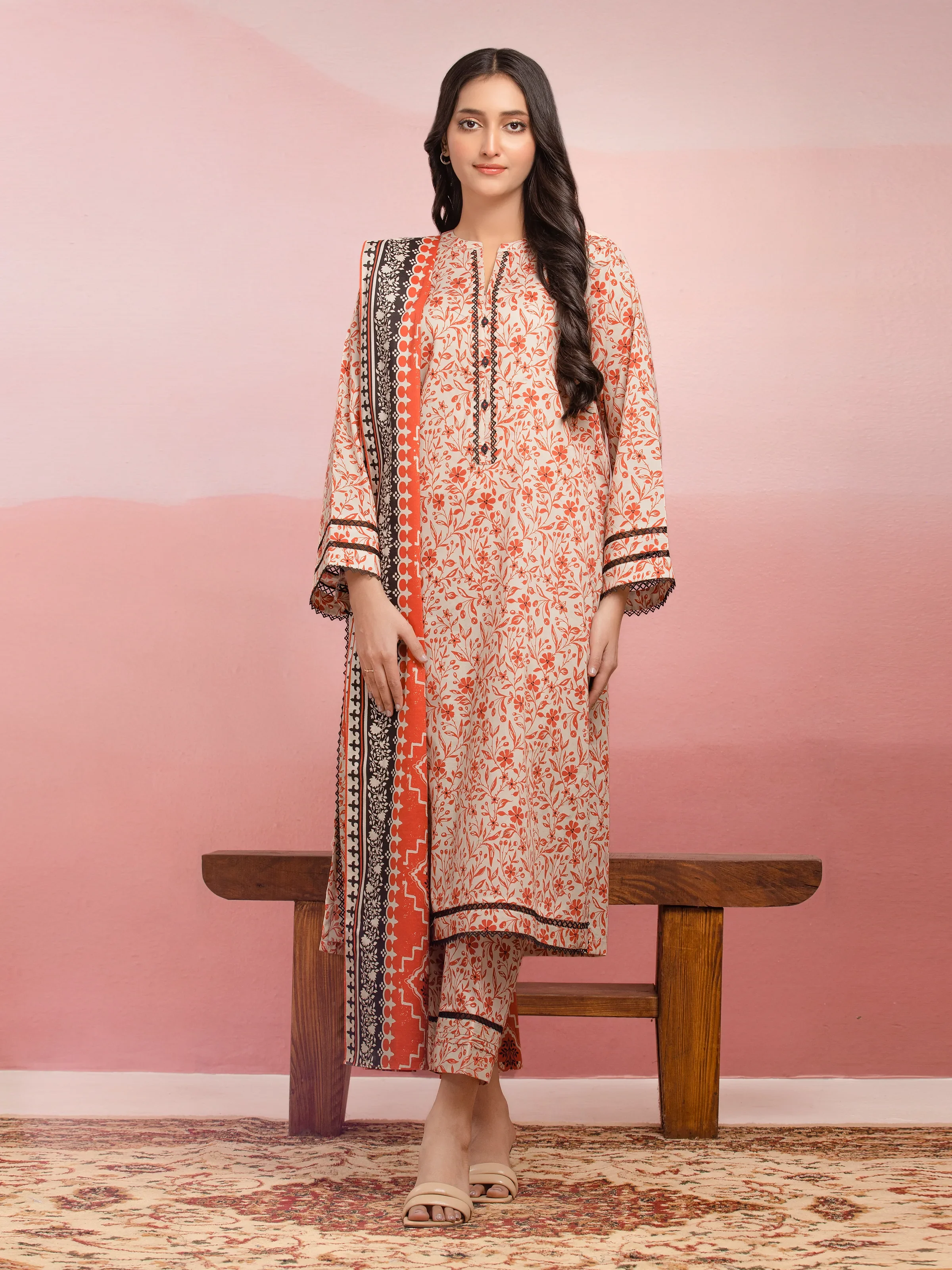 Unstitched Printed Lawn Suit - EWU5A1-35126-3P