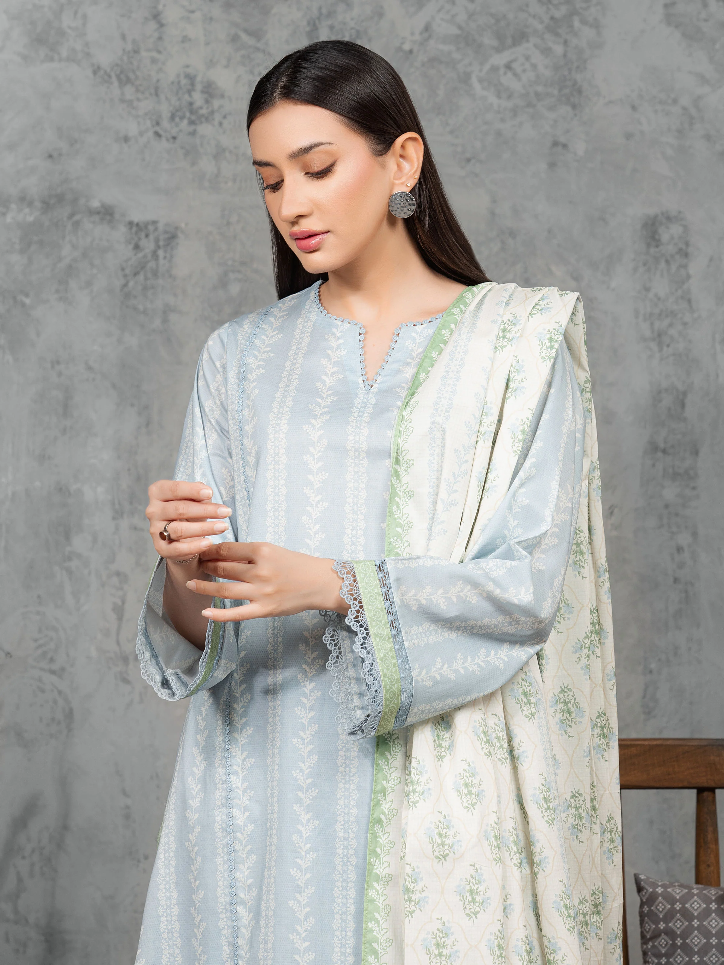 Unstitched Printed Cambric Suit - EWU5A2-35814-3P - Image 2