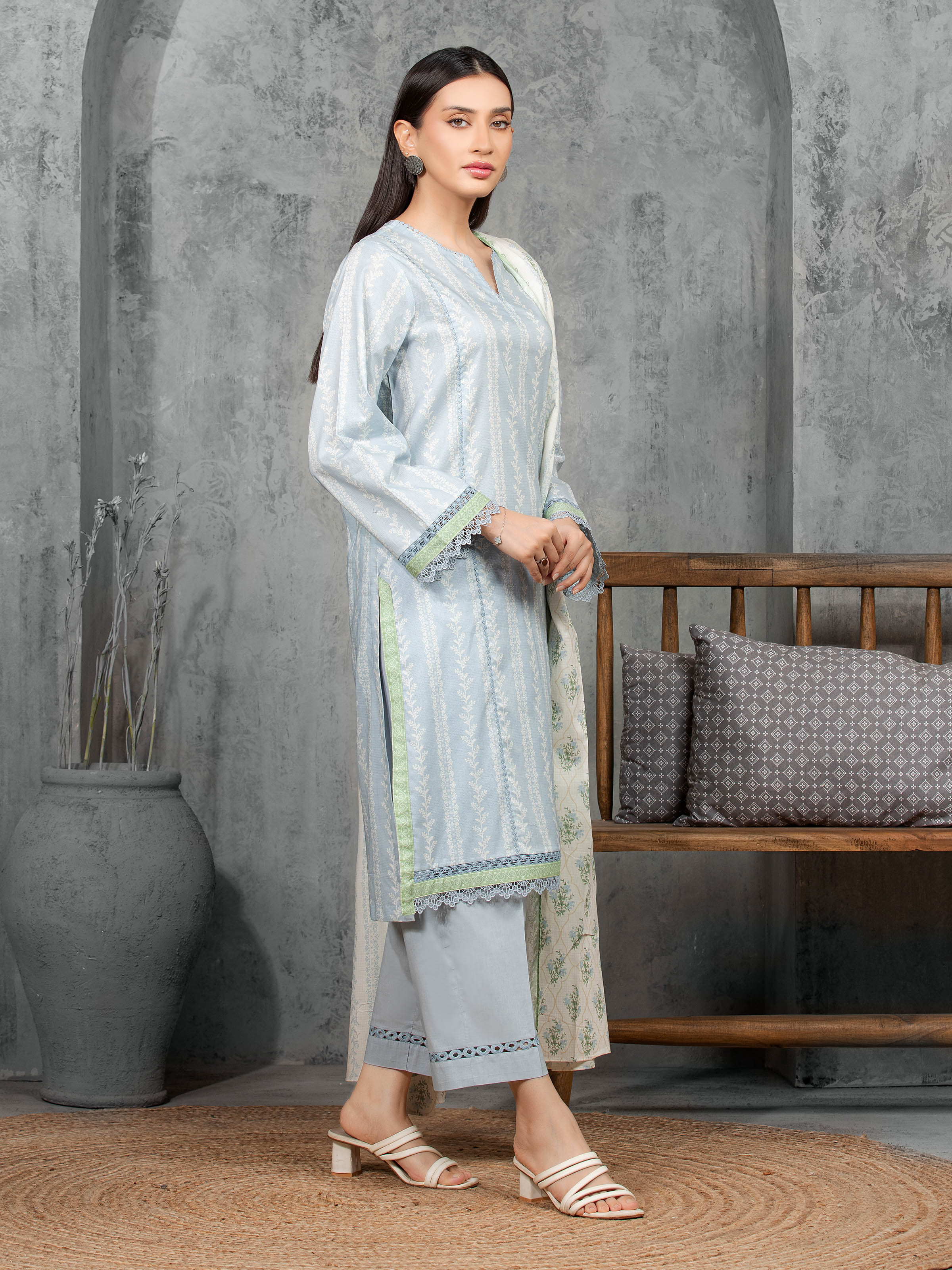 Unstitched Printed Cambric Suit - EWU5A2-35814-3P - Image 5