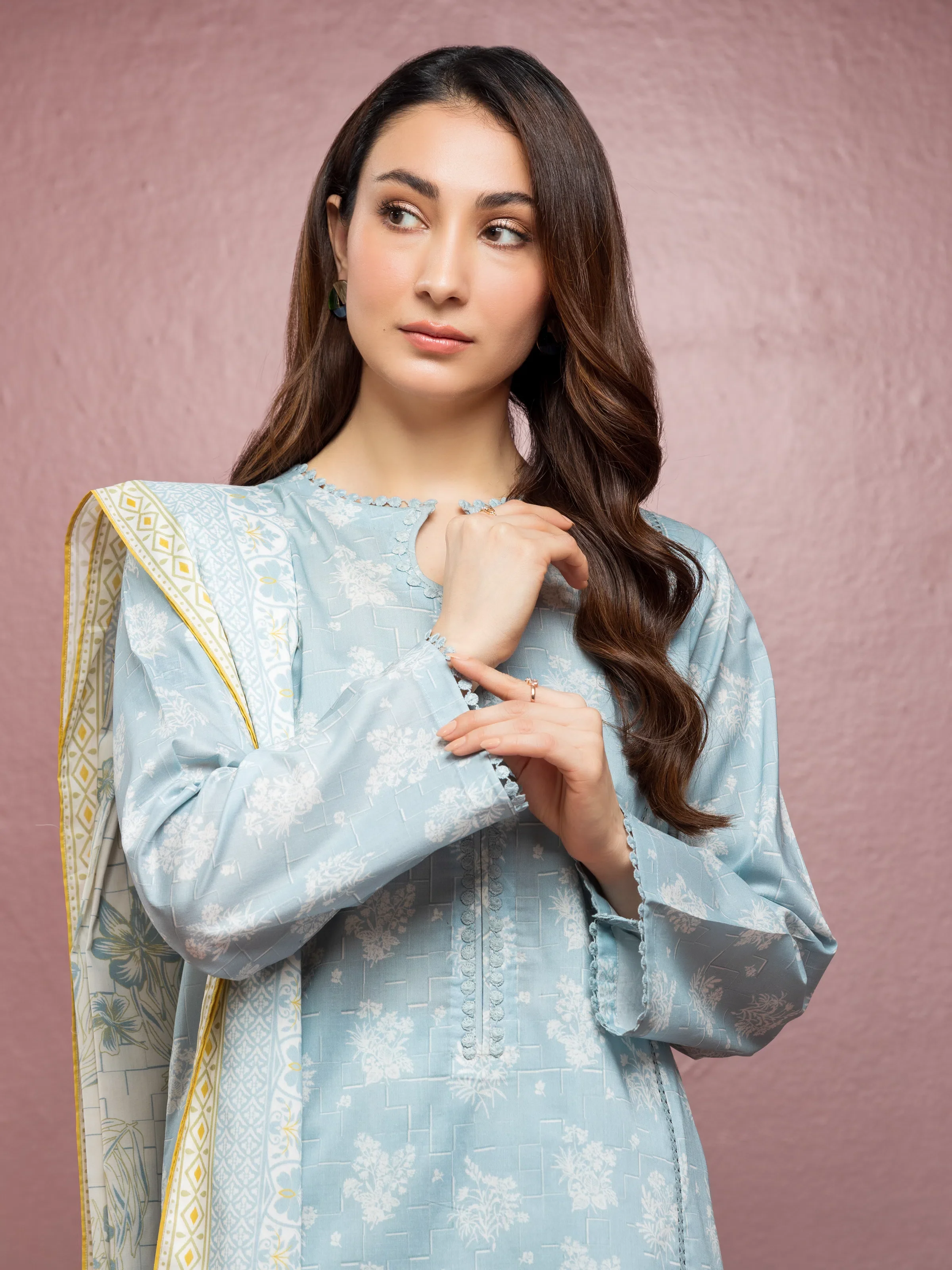 Unstitched Printed Lawn Suit - EWU5A1-35094-3P - Image 4