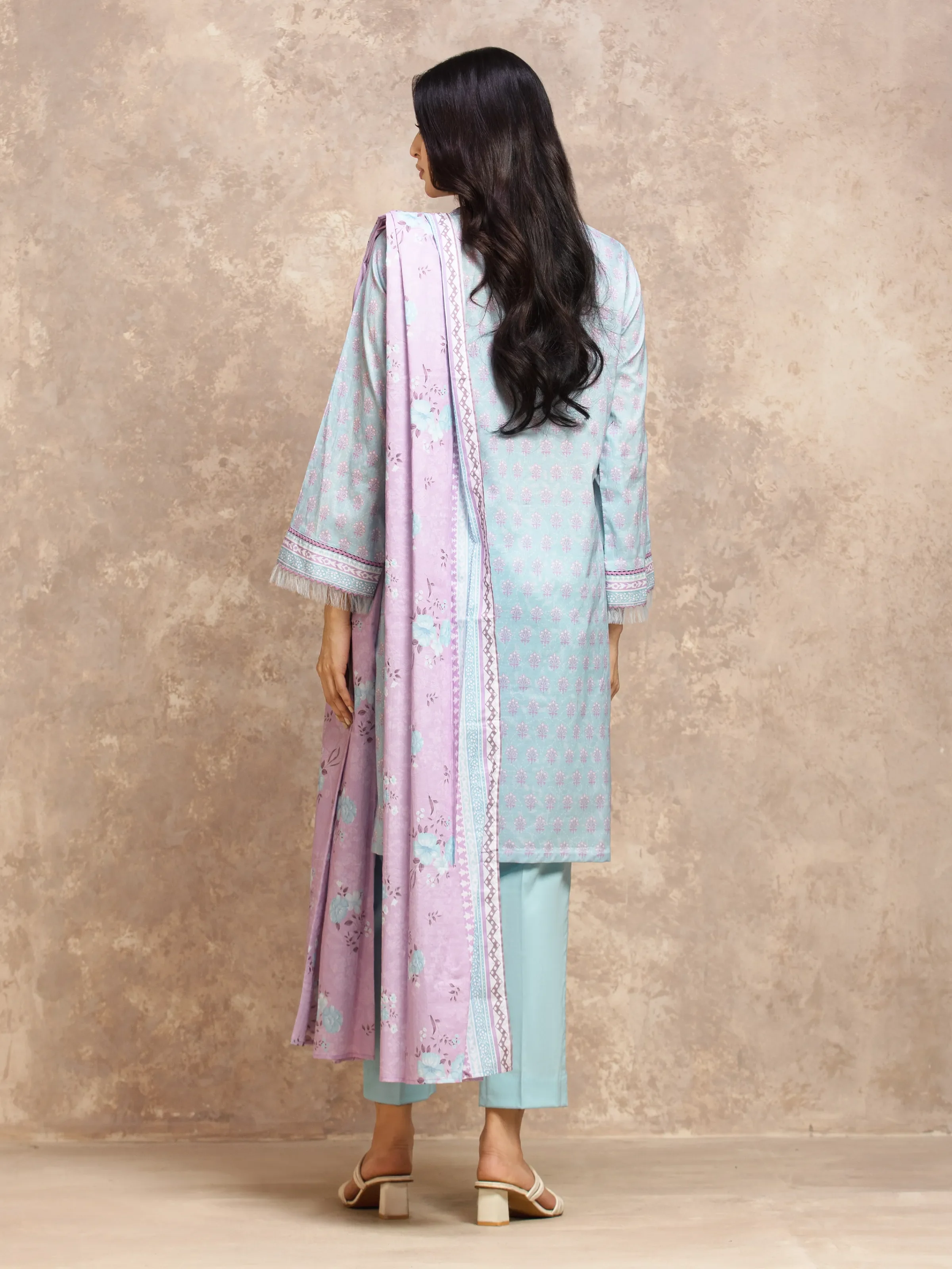 Unstitched Printed Lawn Suit - EWU6A1-36529-3P - Image 6