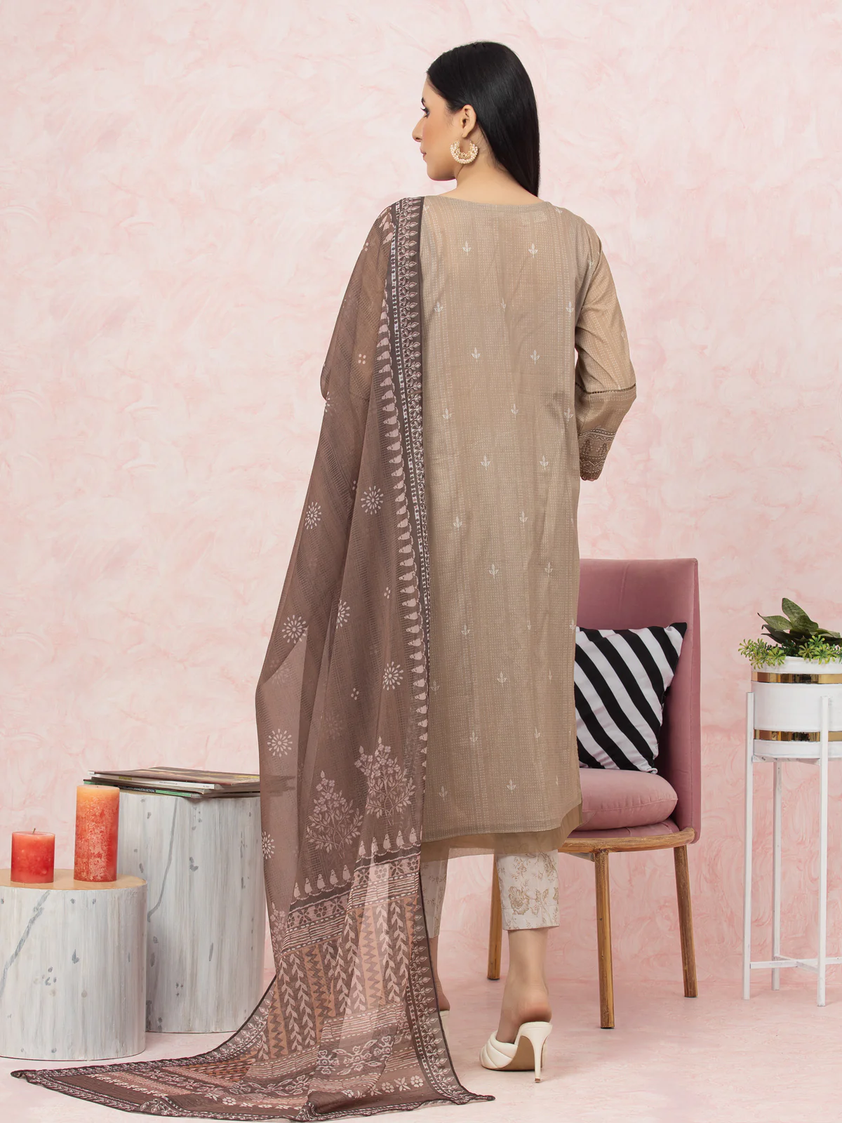 Unstitched Embroidered Lawn Shirt Trouser - EWU22V1-26577ST - Image 2