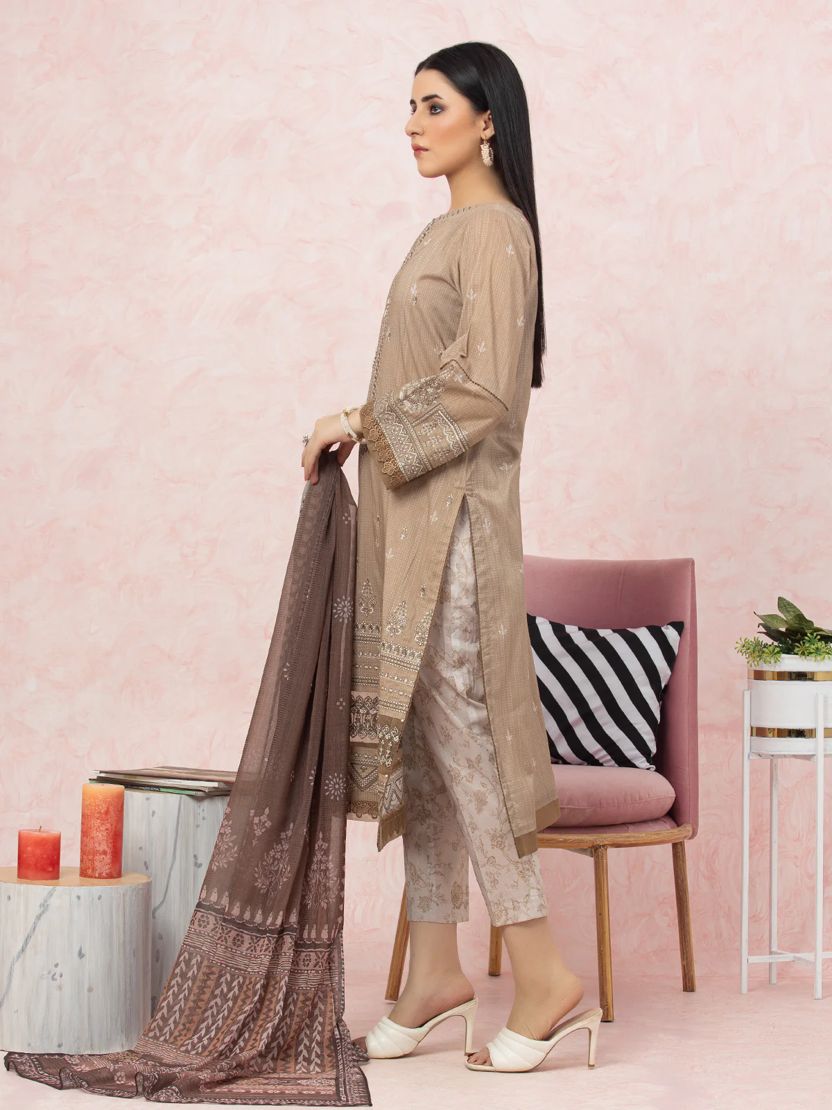 Unstitched Embroidered Lawn Shirt Trouser - EWU22V1-26577ST - Image 8