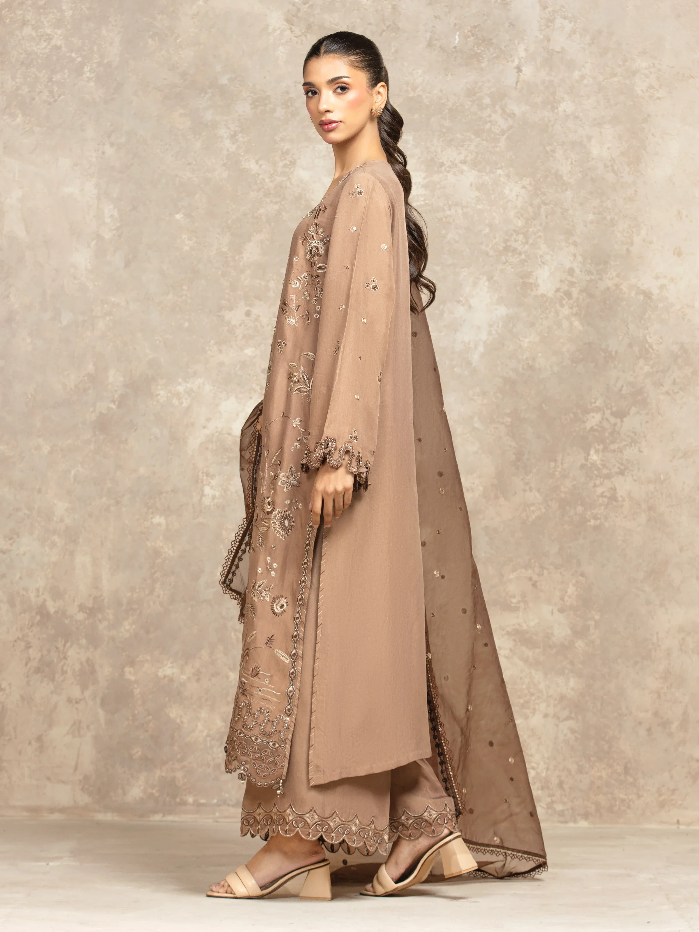 Unstitched Embroidered Viscose Suit - EWU5V19-32049-3P - Image 5