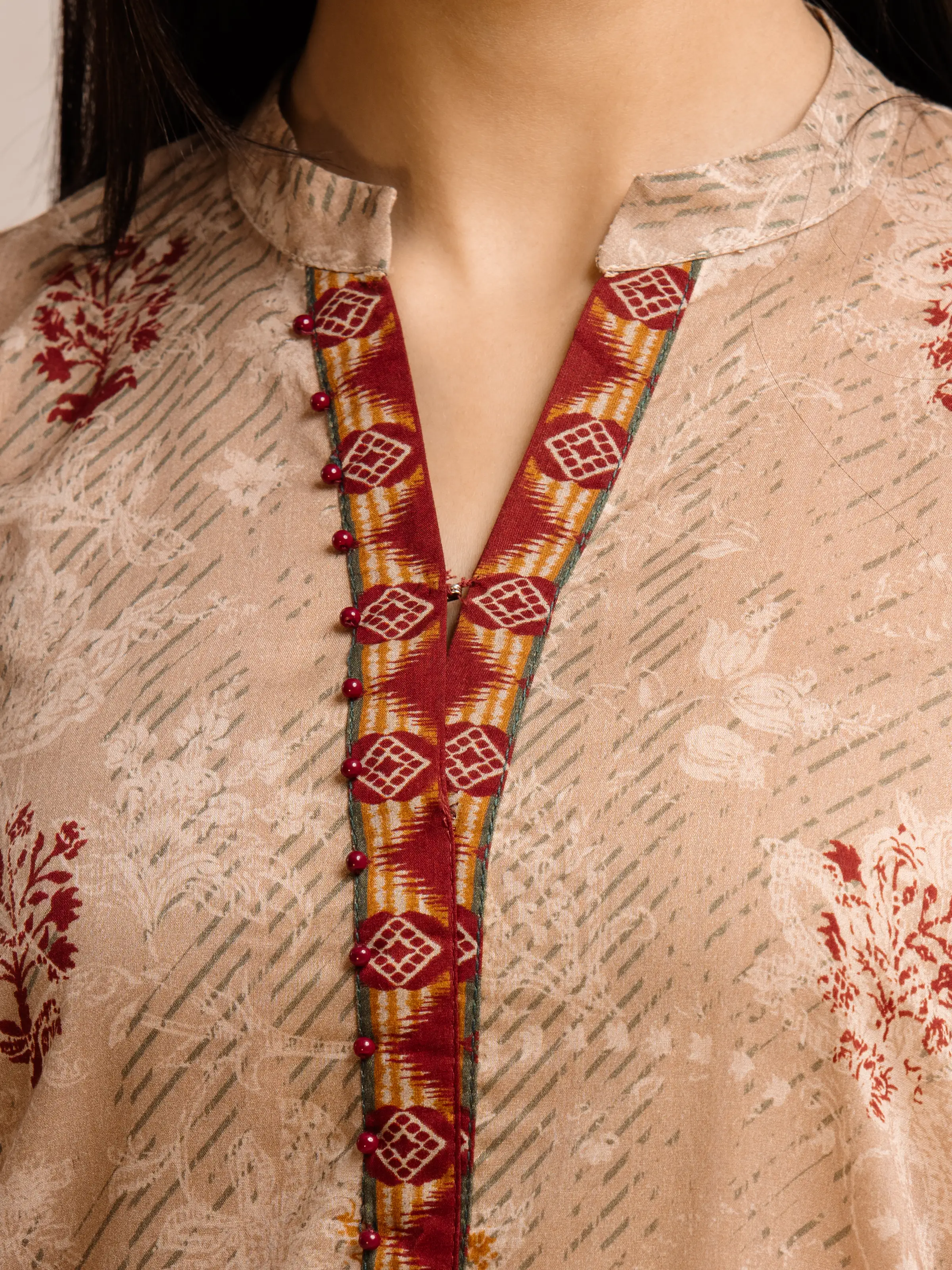 Unstitched Printed Khaddar Suit - EWU24A3-28197-3P - Image 4