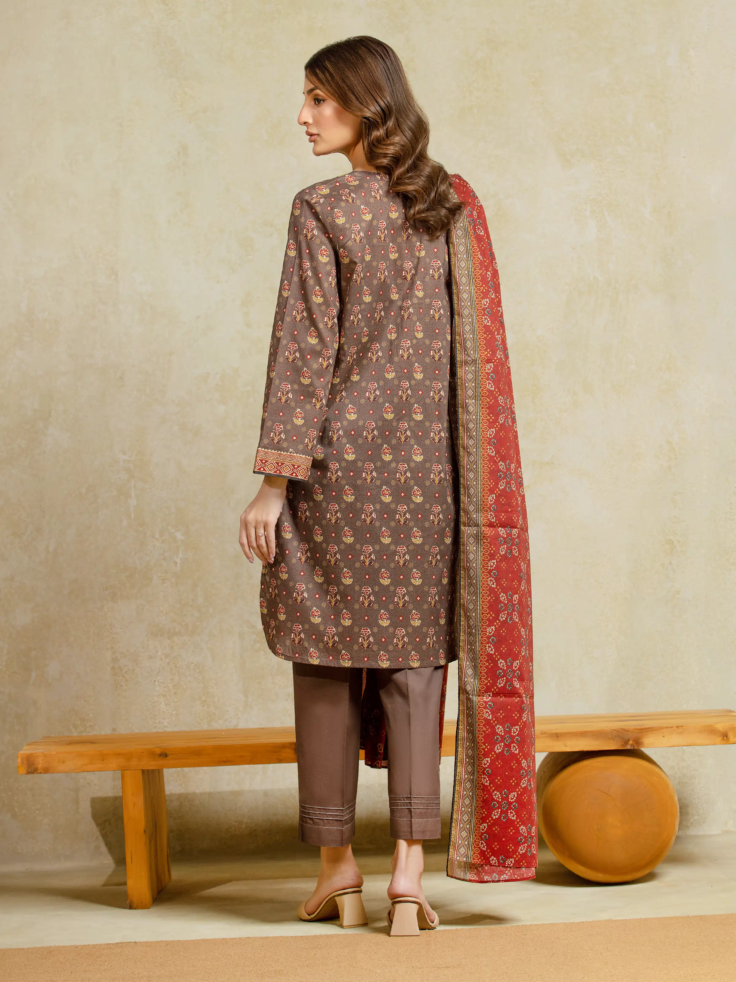 Unstitched Printed Khaddar Suit - EWU5A3-35906-3P - Image 5