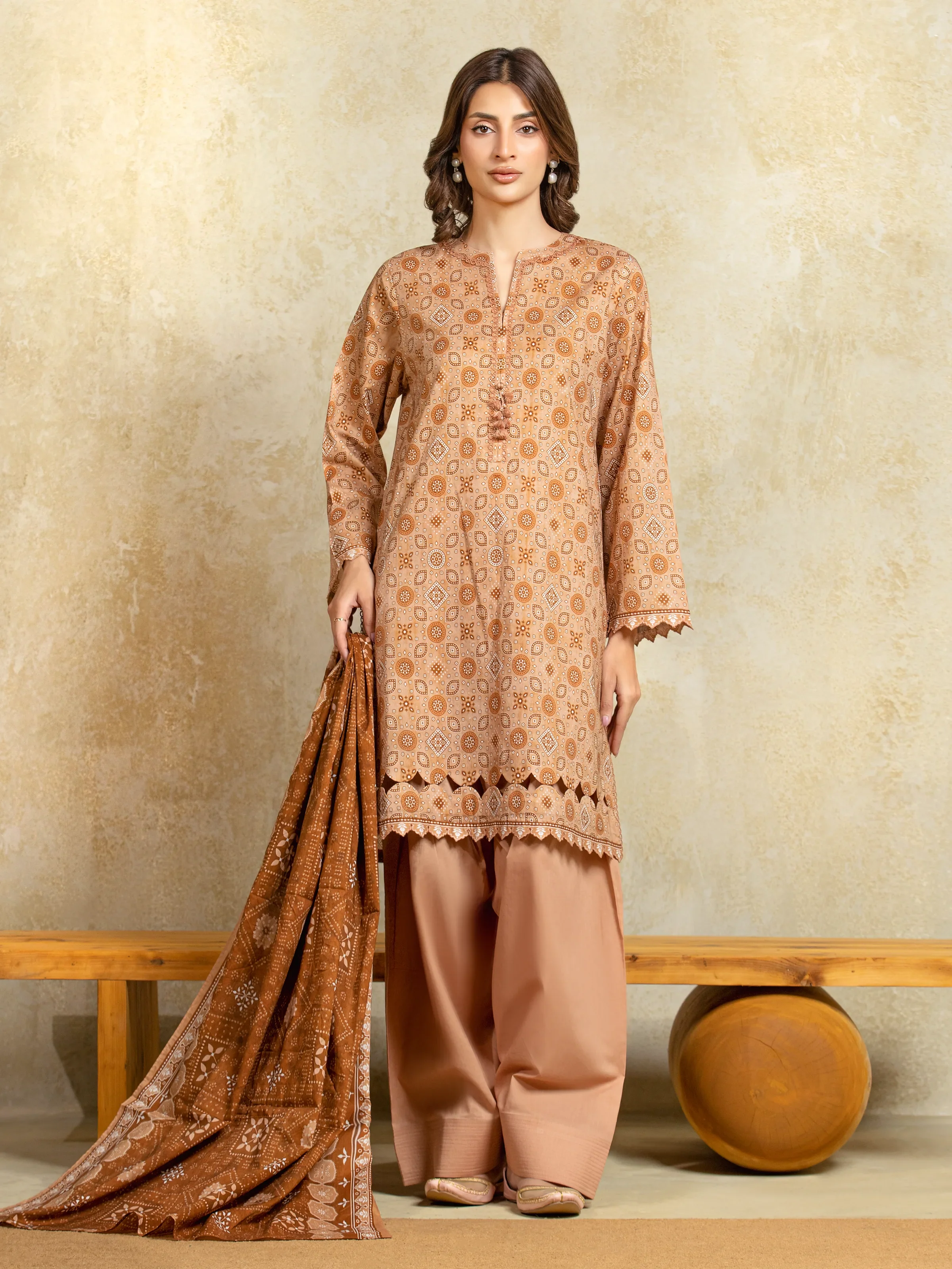 Unstitched Printed Khaddar Suit - EWU5A3-35912-3P