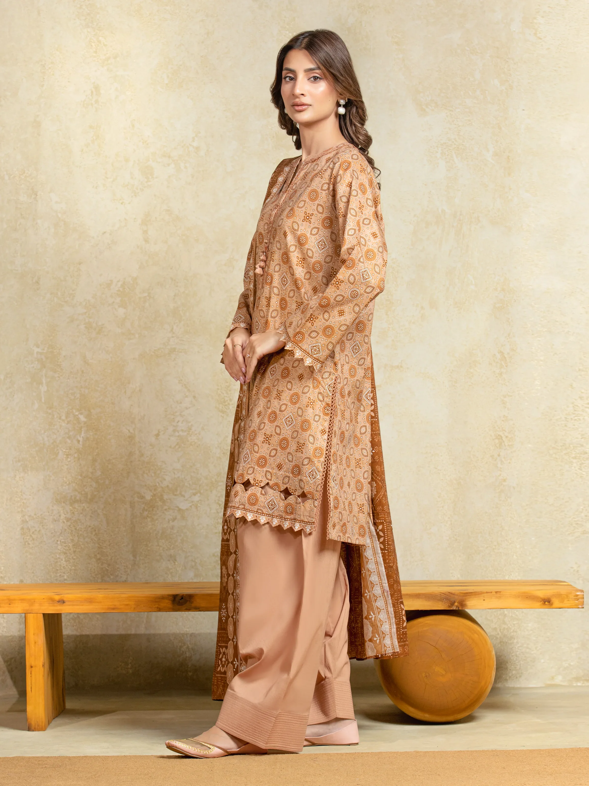 Unstitched Printed Khaddar Suit - EWU5A3-35912-3P - Image 5