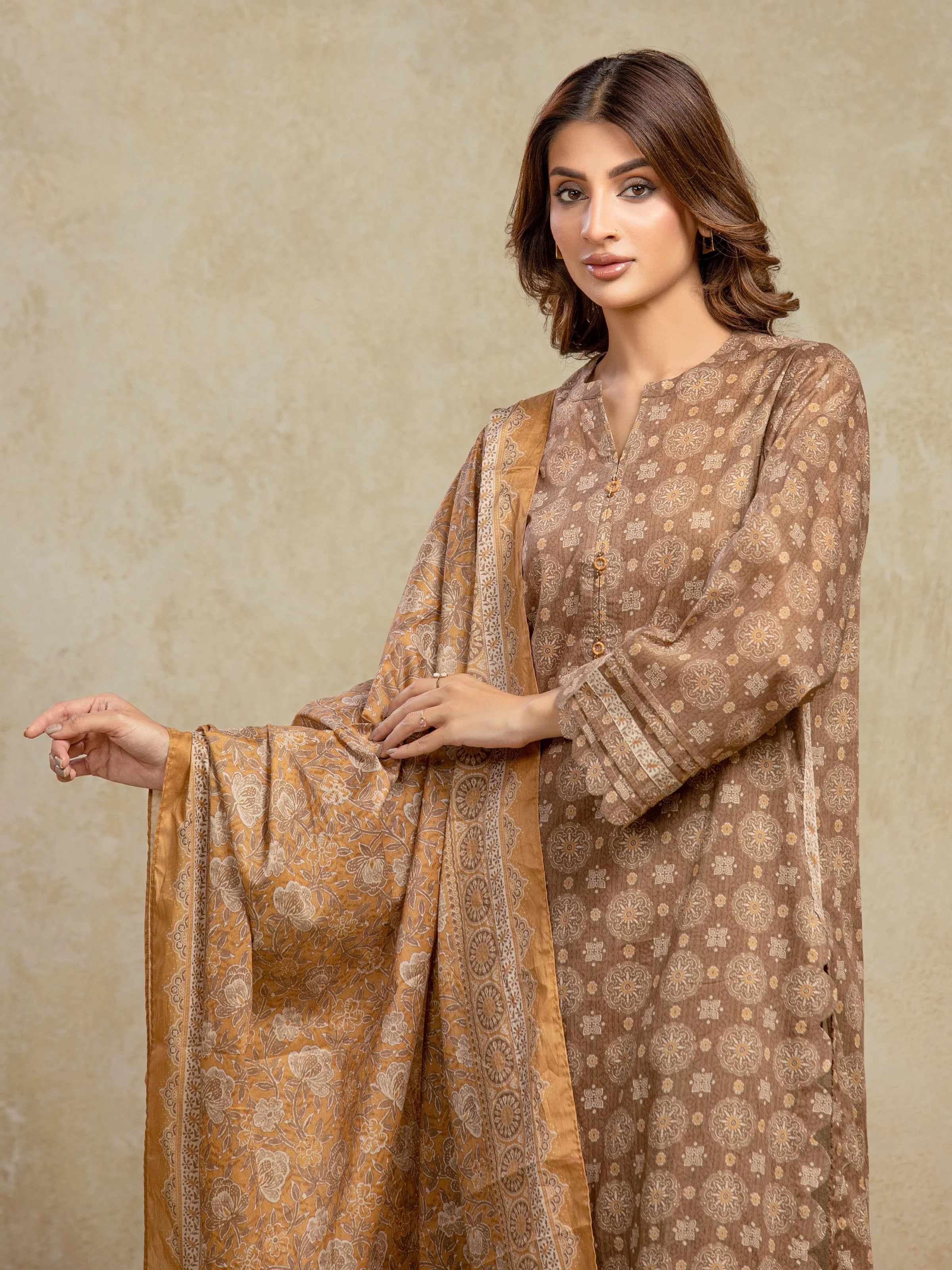 Unstitched Printed Khaddar Suit - EWU5A3-35940-3P - Image 3