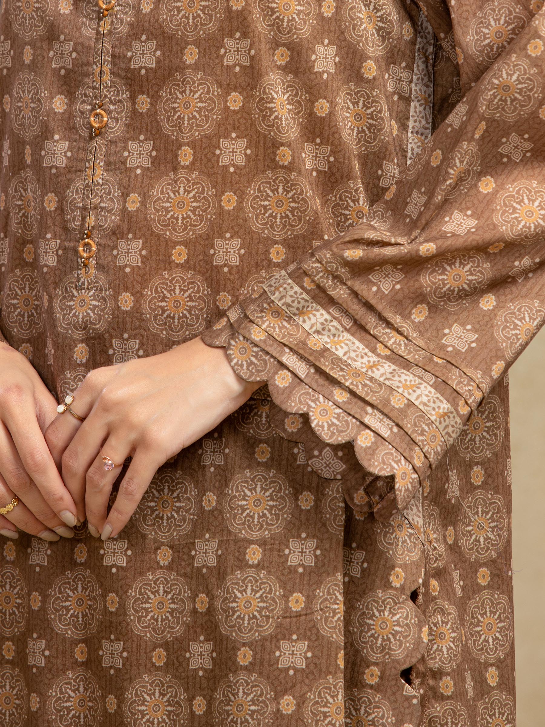 Unstitched Printed Khaddar Suit - EWU5A3-35940-3P - Image 4