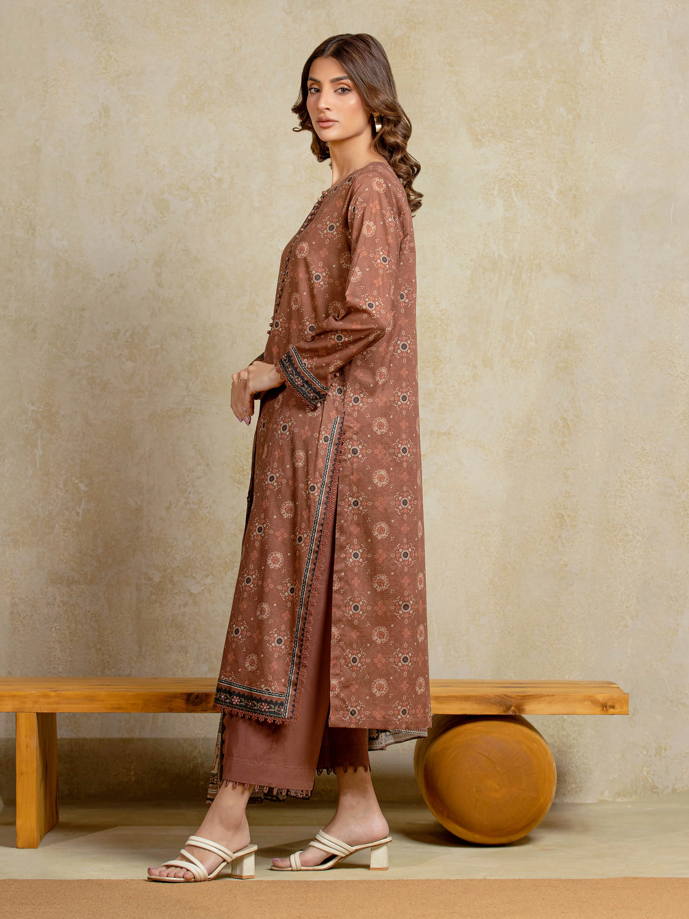 Unstitched Printed Khaddar Suit - EWU5A3-35960-3P - Image 5