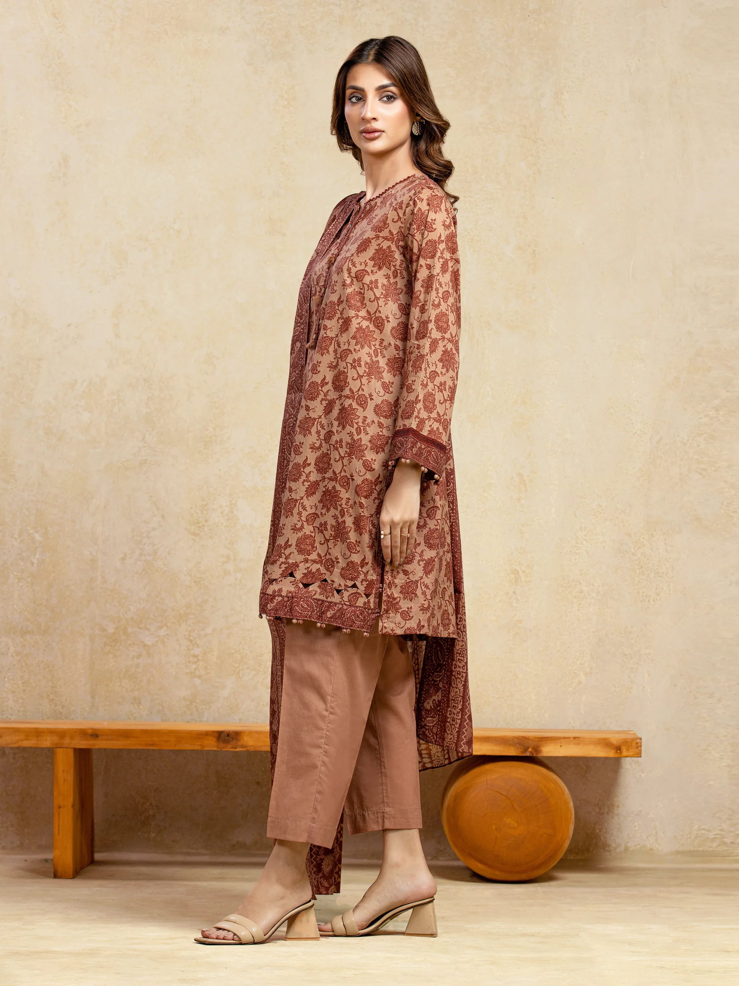 Unstitched Printed Khaddar Suit - EWU5A3-35986-3P - Image 5
