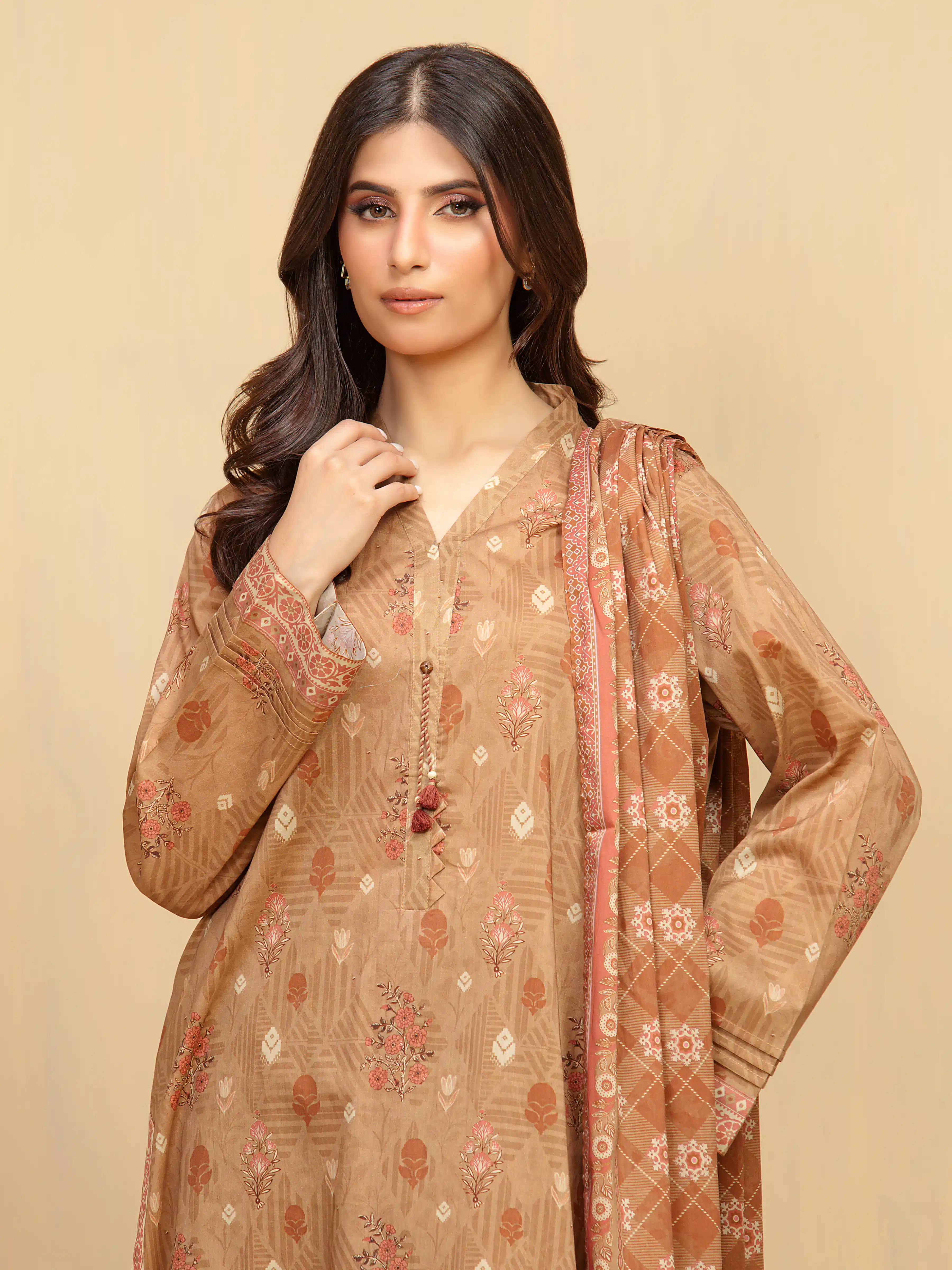 Unstitched Printed Khaddar Suit - EWU5A3-36018-3P - Image 2