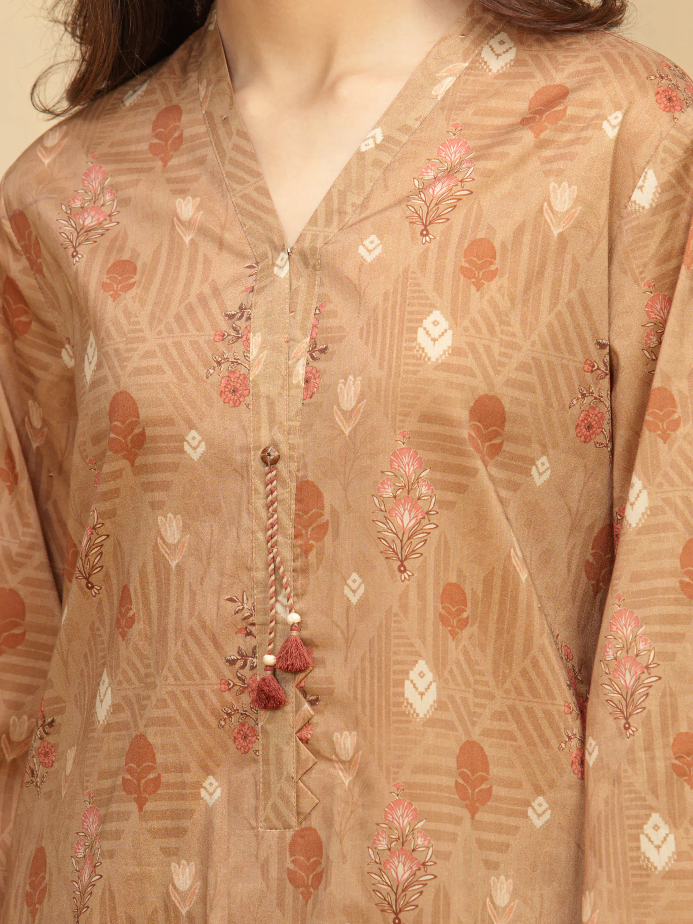 Unstitched Printed Khaddar Suit - EWU5A3-36018-3P - Image 3