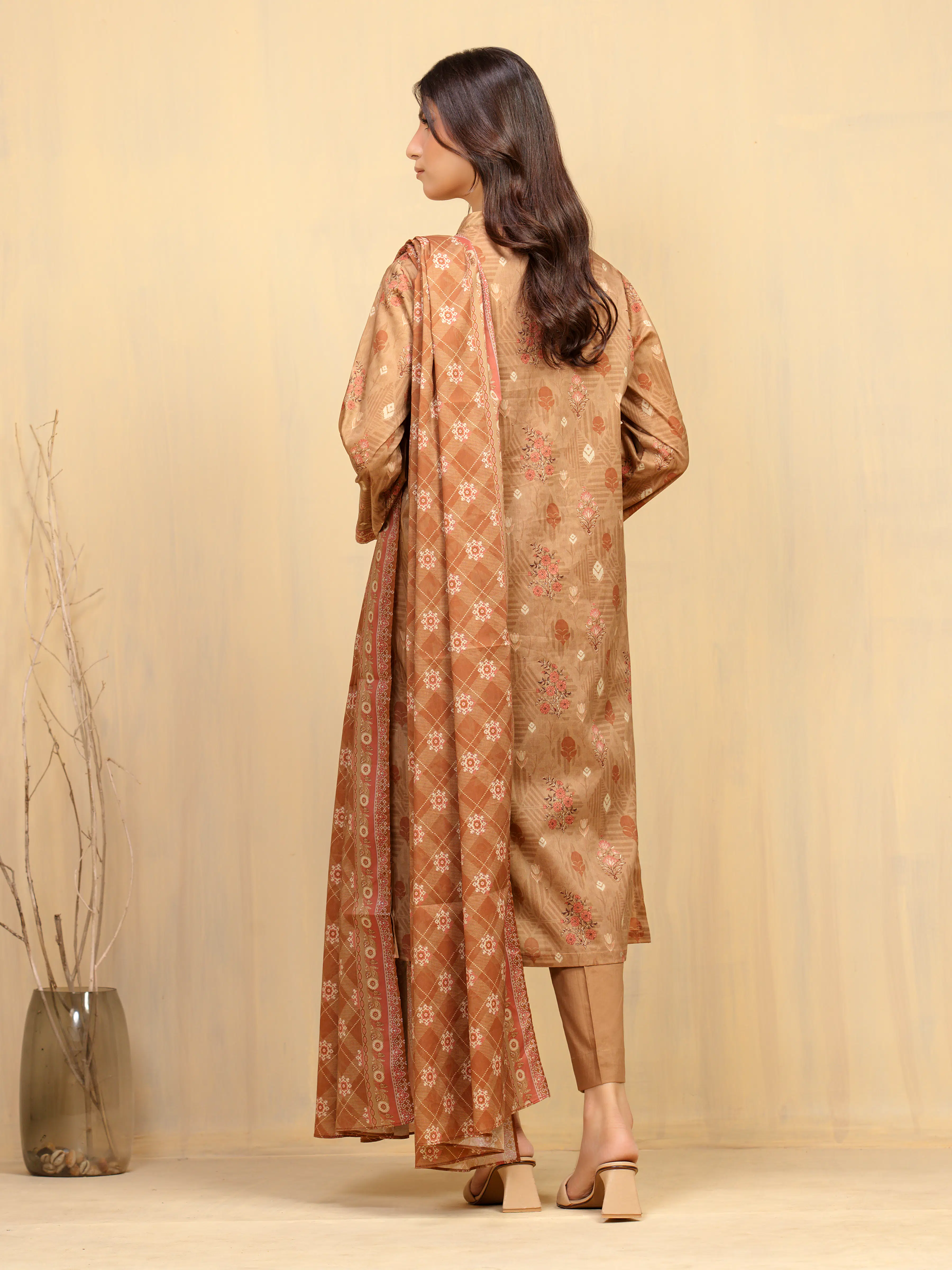 Unstitched Printed Khaddar Suit - EWU5A3-36018-3P - Image 6