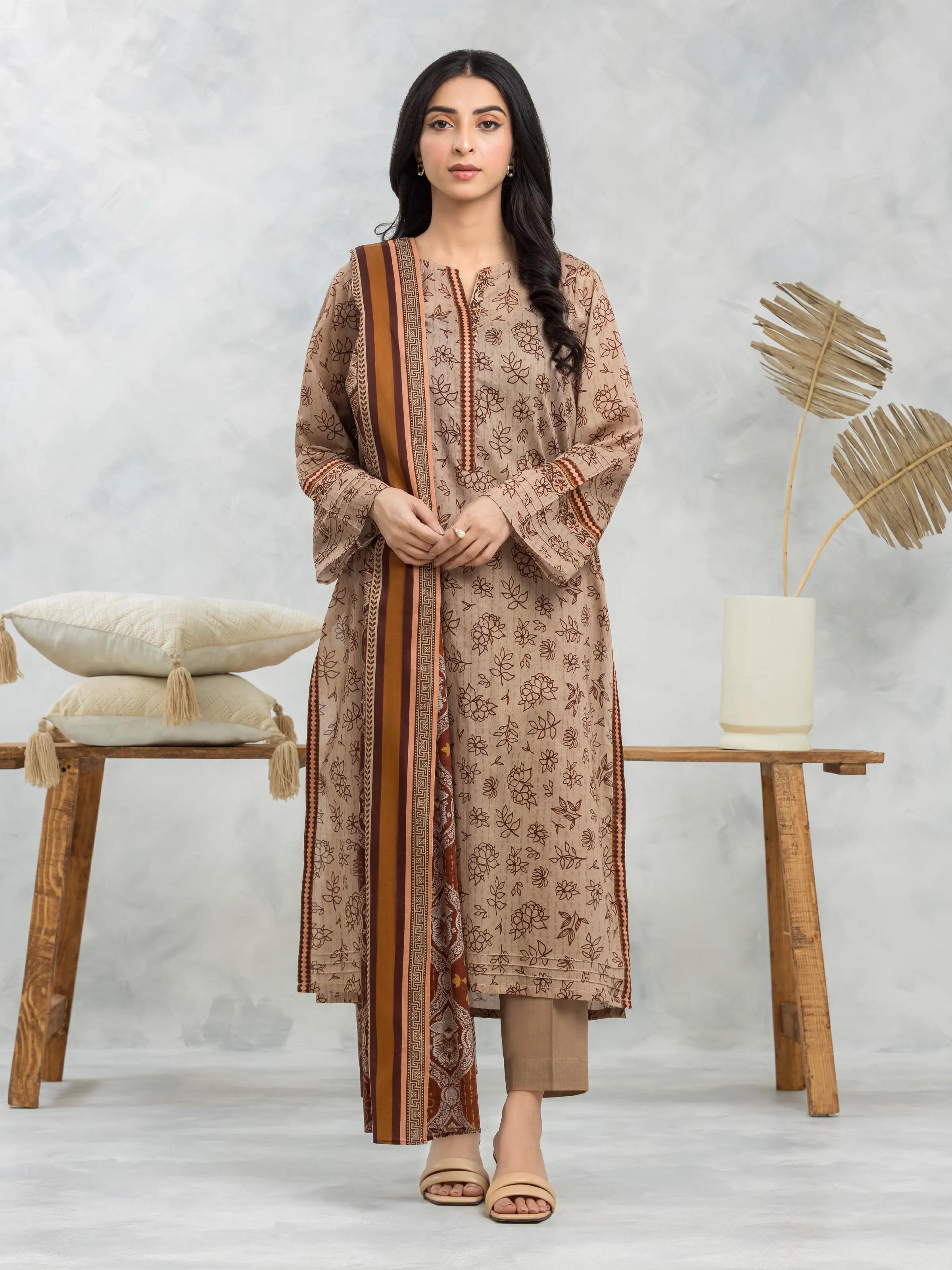 Unstitched Printed Cambric Suit - EWU24A2-28296-3P