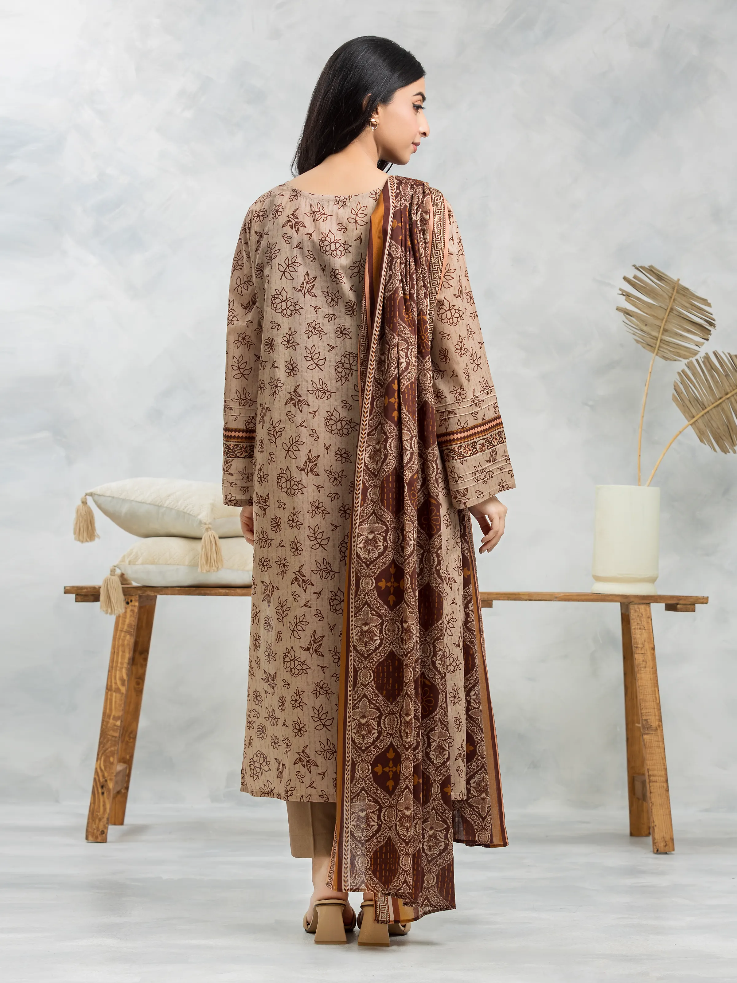 Unstitched Printed Cambric Suit - EWU24A2-28296-3P - Image 3