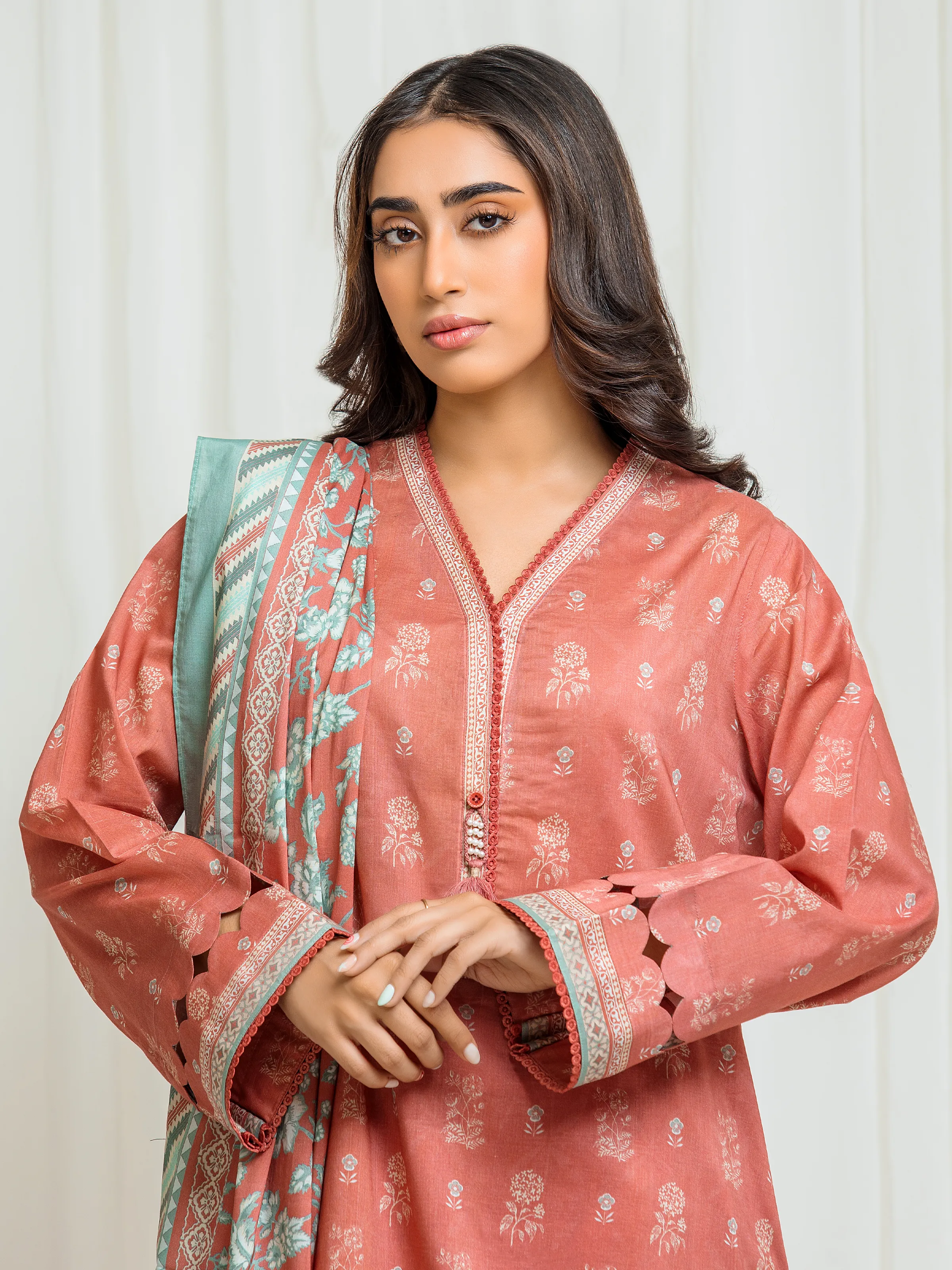Unstitched Printed Lawn Suit - EWU6A1-36563-3P - Image 2