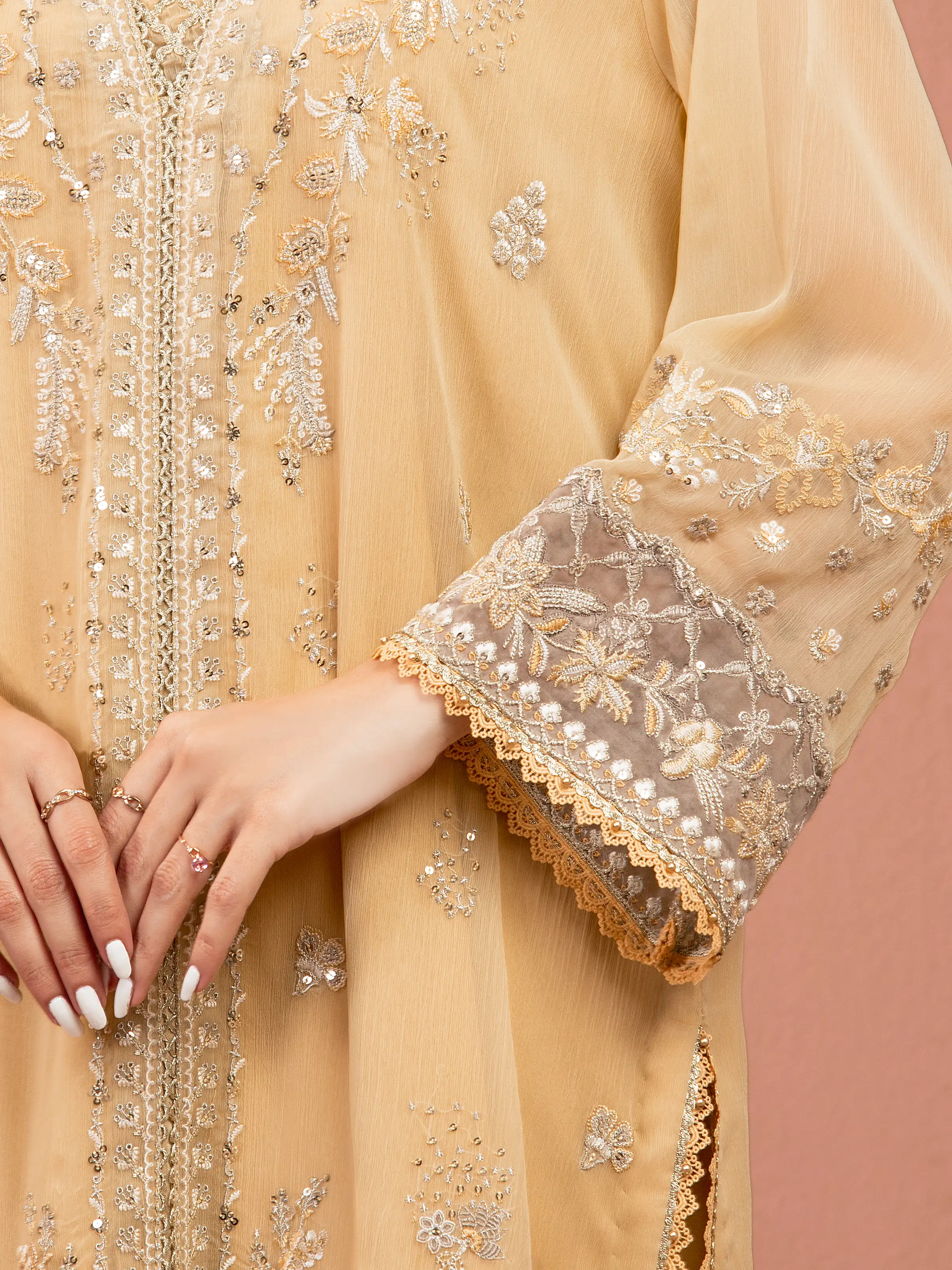 Unstitched Embroidered Chiffon Suit - EWU5V5-31306-3P - Image 4
