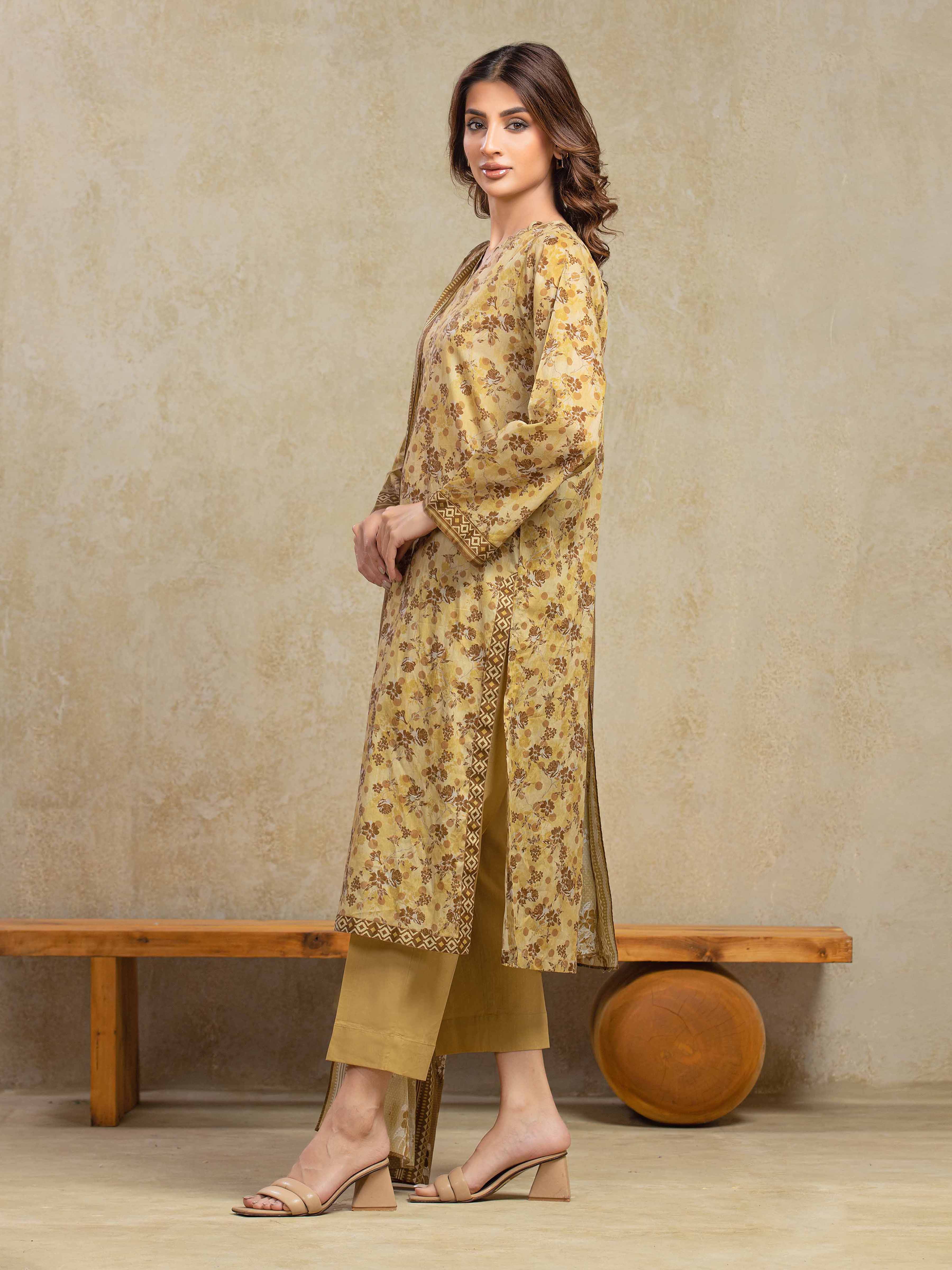 Unstitched Printed Khaddar Suit - EWU5A3-35984-3P - Image 5