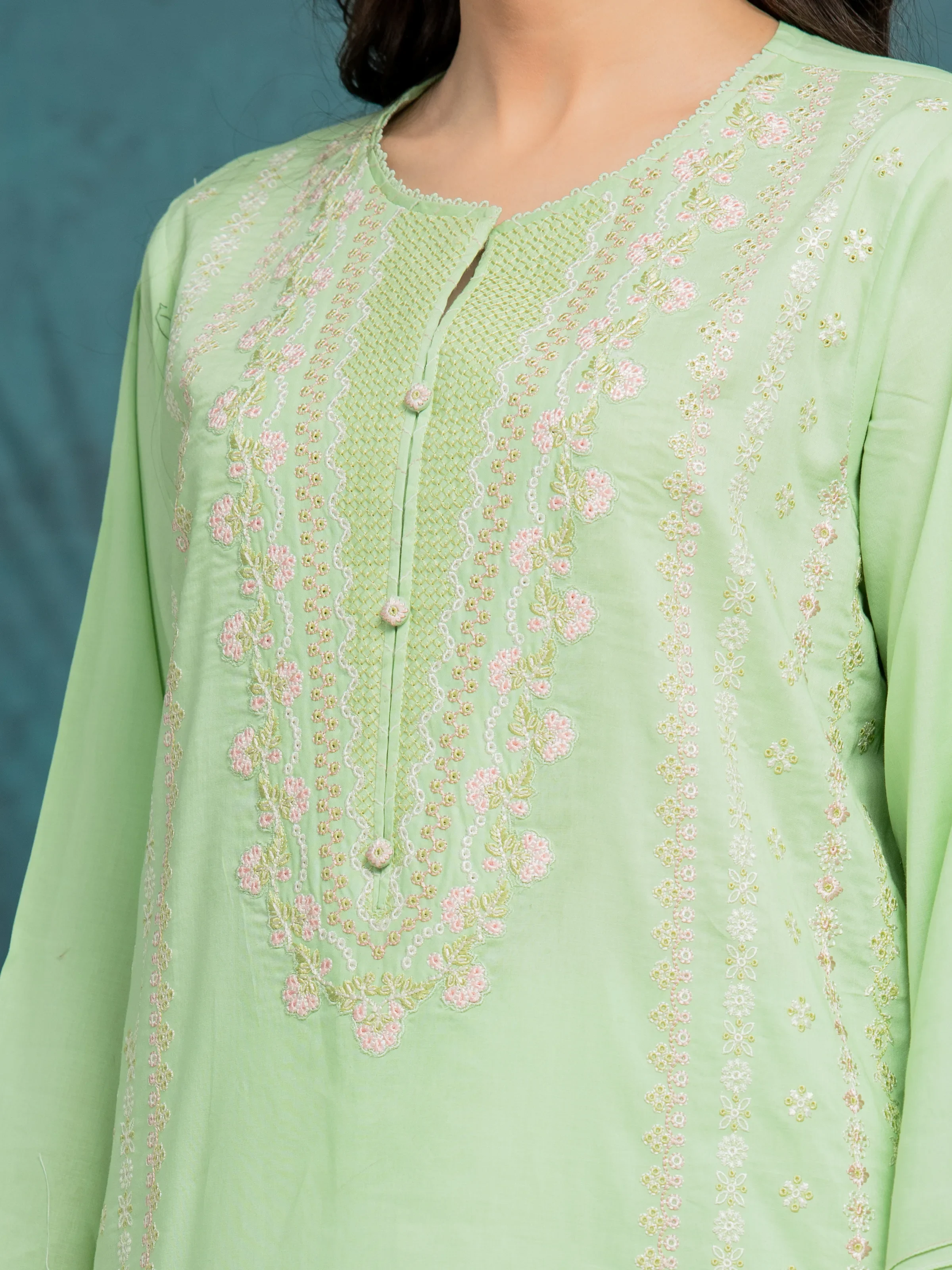 Unstitched Embroidered Cambric Suit - EWU24V2-31019-3P - Image 2