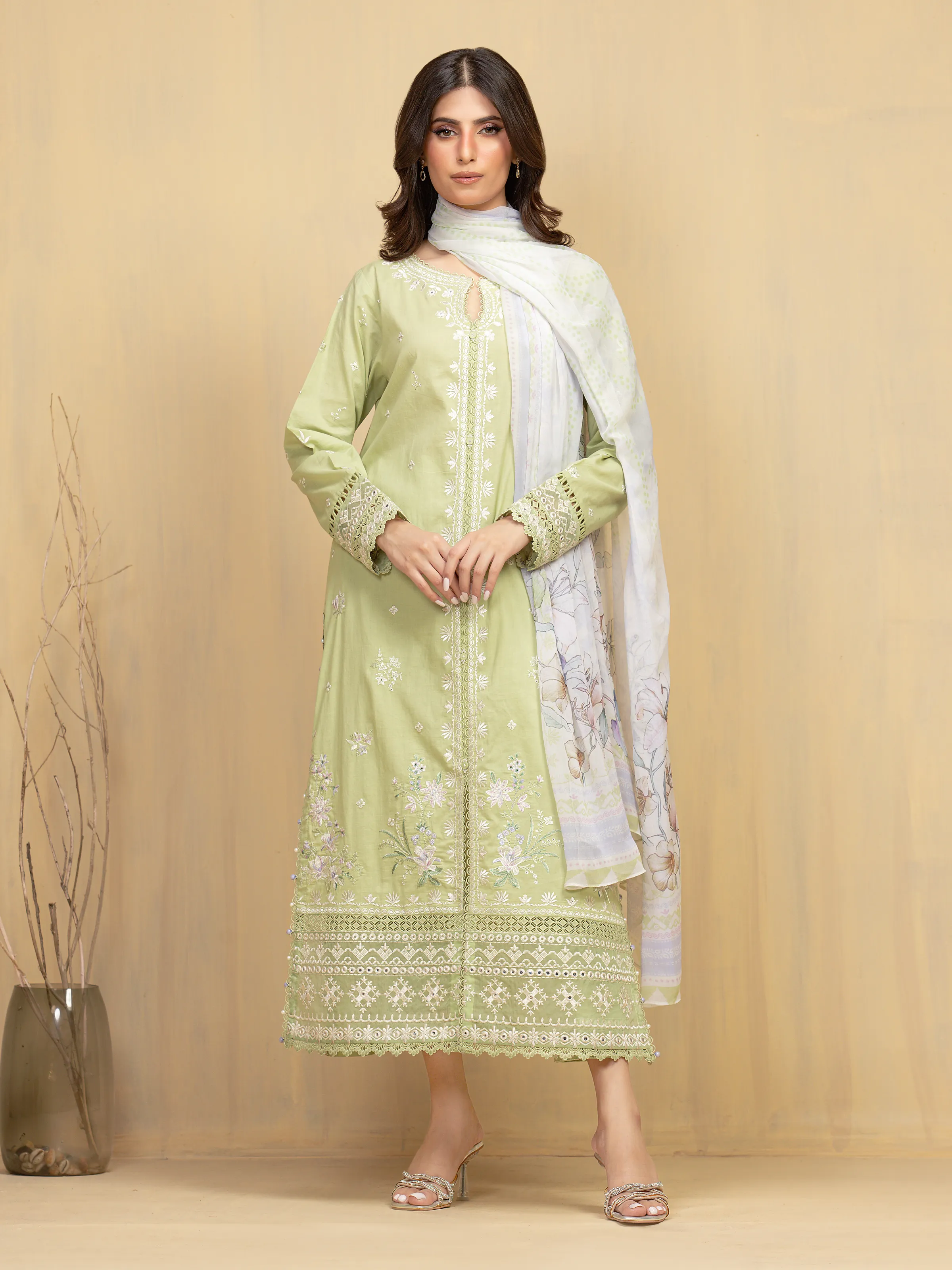 Unstitched Embroidered Cambric Suit - EWU5V2-31600-3P