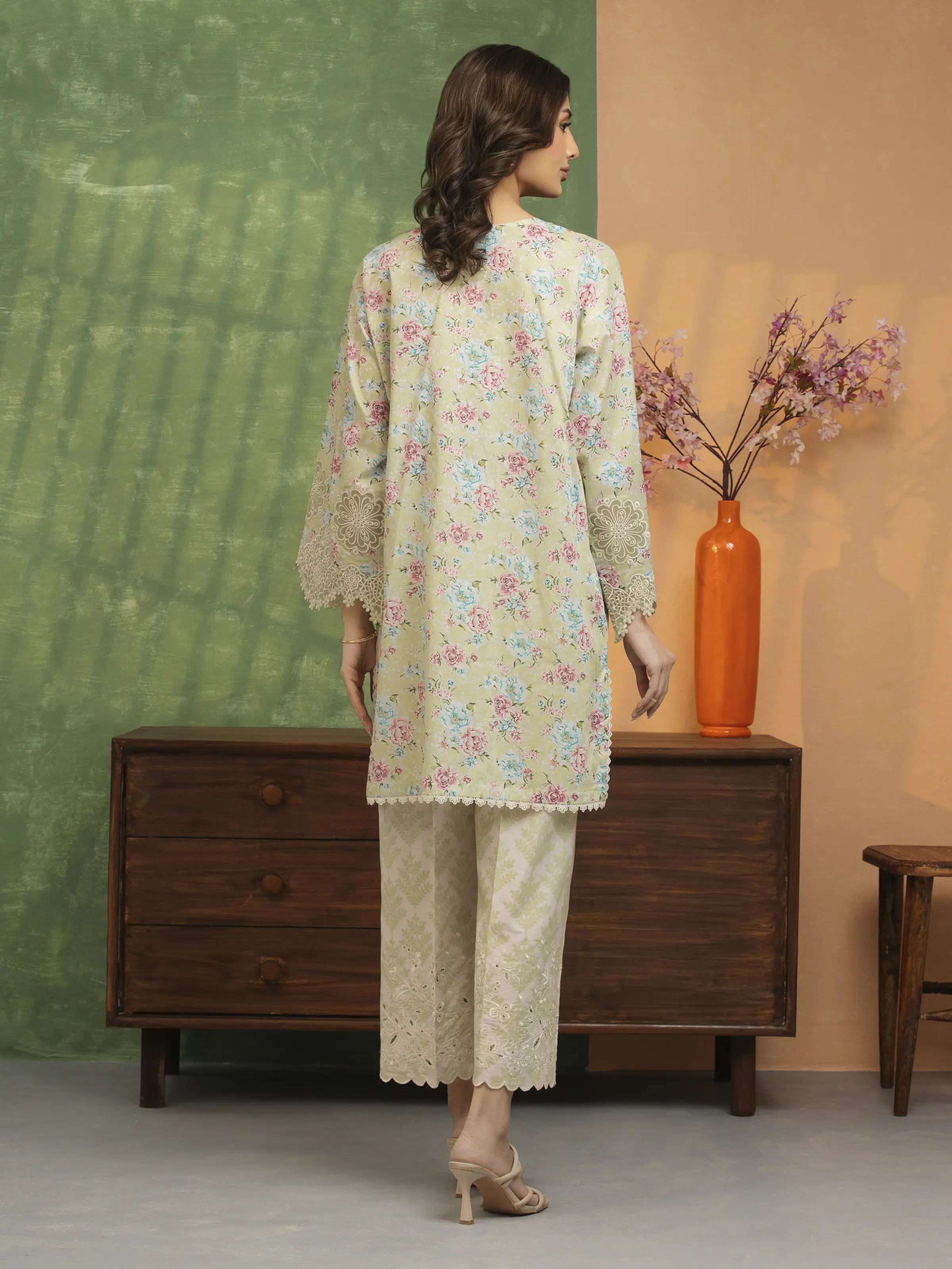 Unstitched Embroidered Lawn Shirt Trouser - EWU5V1-31468ST - Image 2