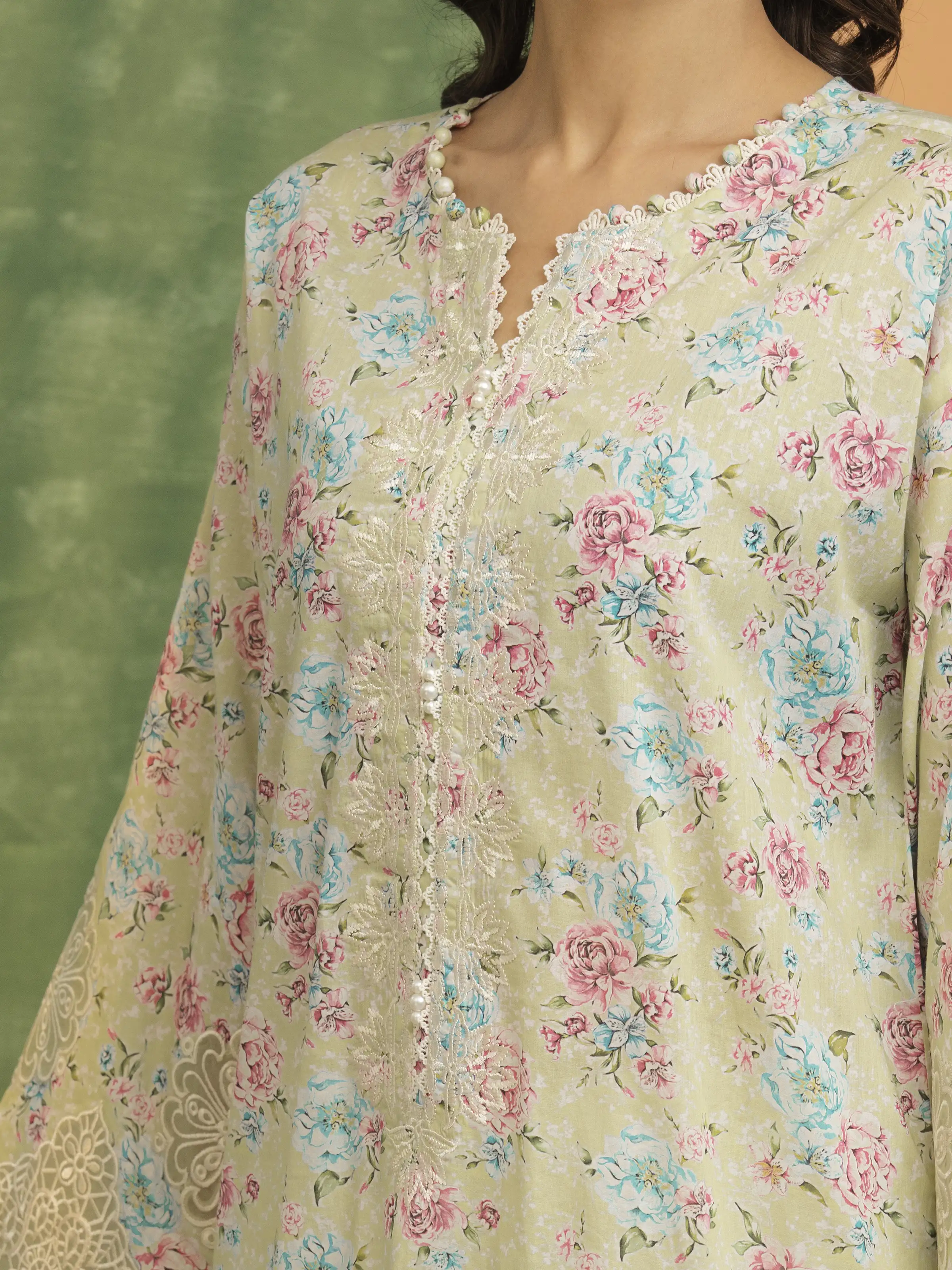 Unstitched Embroidered Lawn Shirt Trouser - EWU5V1-31468ST - Image 4