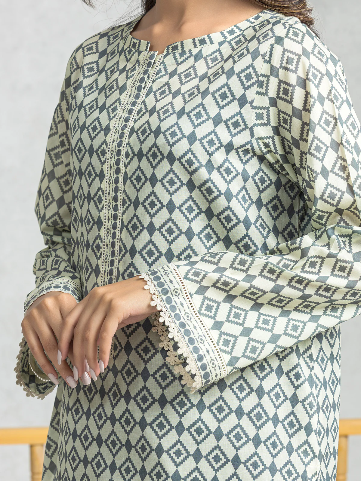 Unstitched Printed Cambric Suit - EWU24A2-29005-3P - Image 3