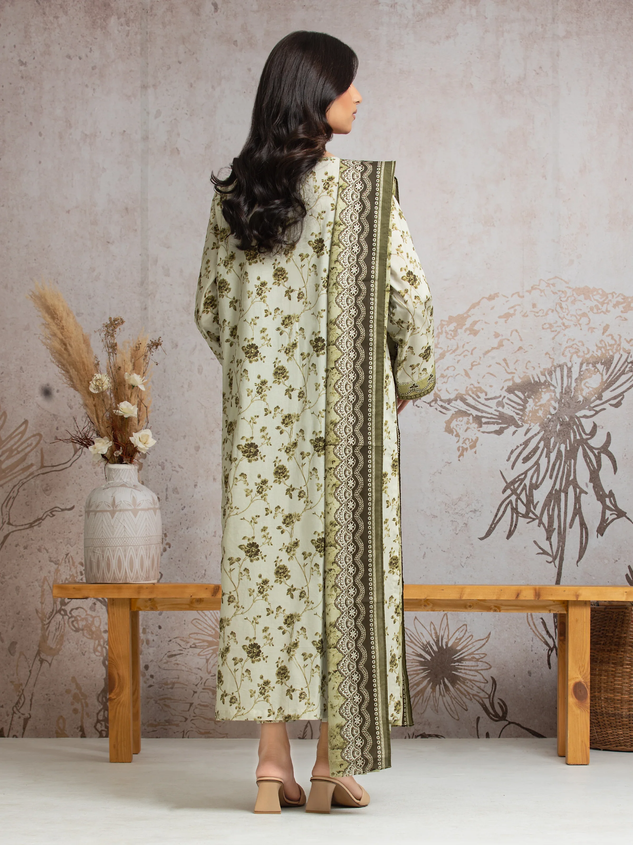 Unstitched Printed Cambric Shirt Dupatta - EWU24A2-29641SD - Image 4