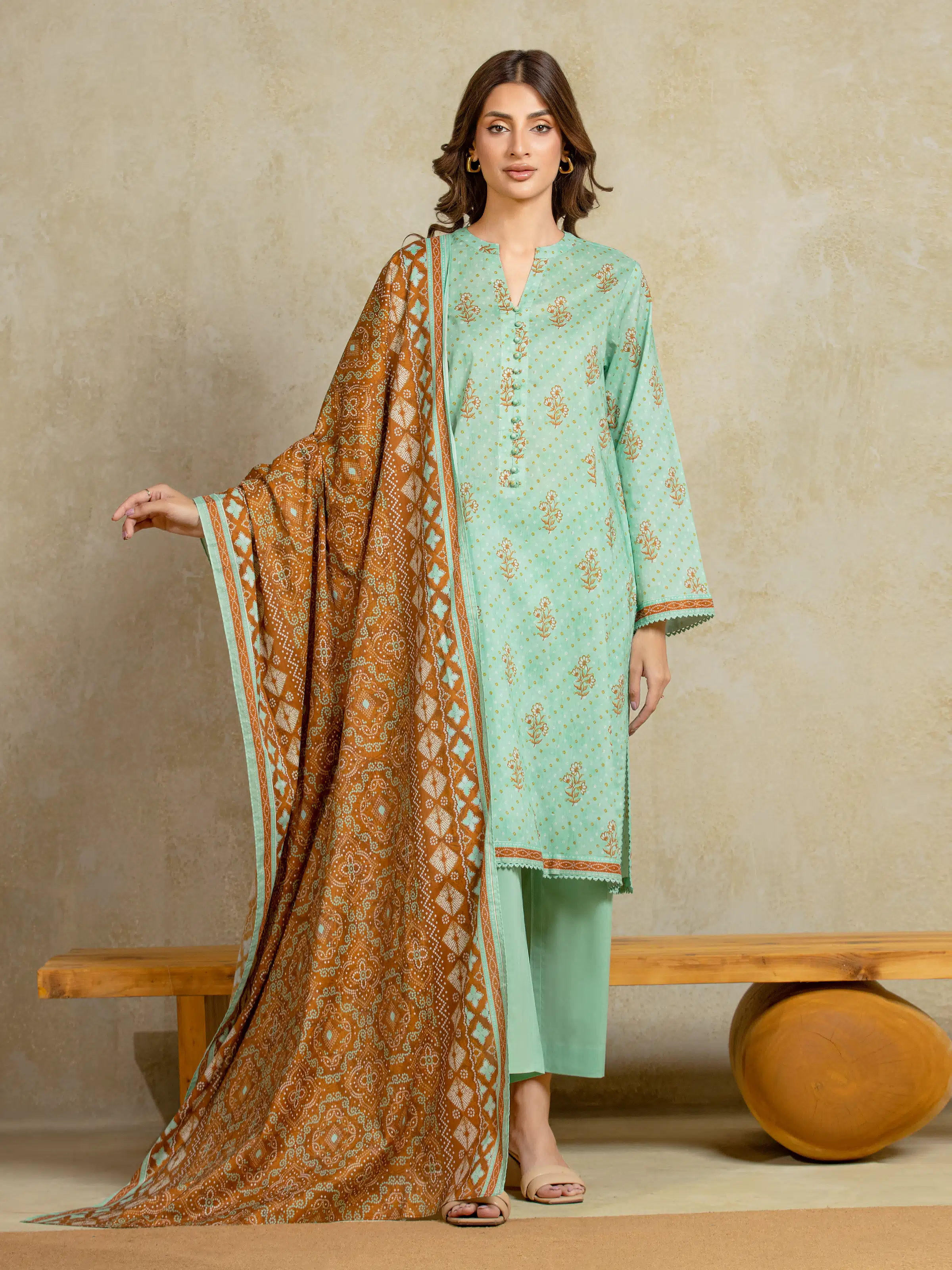 Unstitched Printed Khaddar Suit - EWU5A3-35975-3P