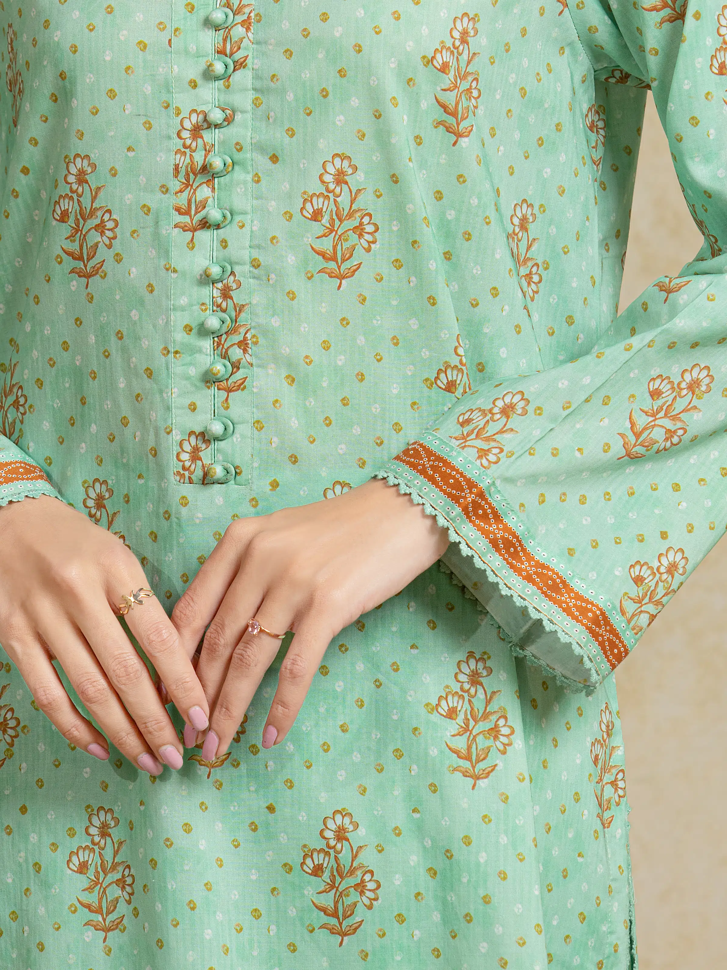 Unstitched Printed Khaddar Suit - EWU5A3-35975-3P - Image 3