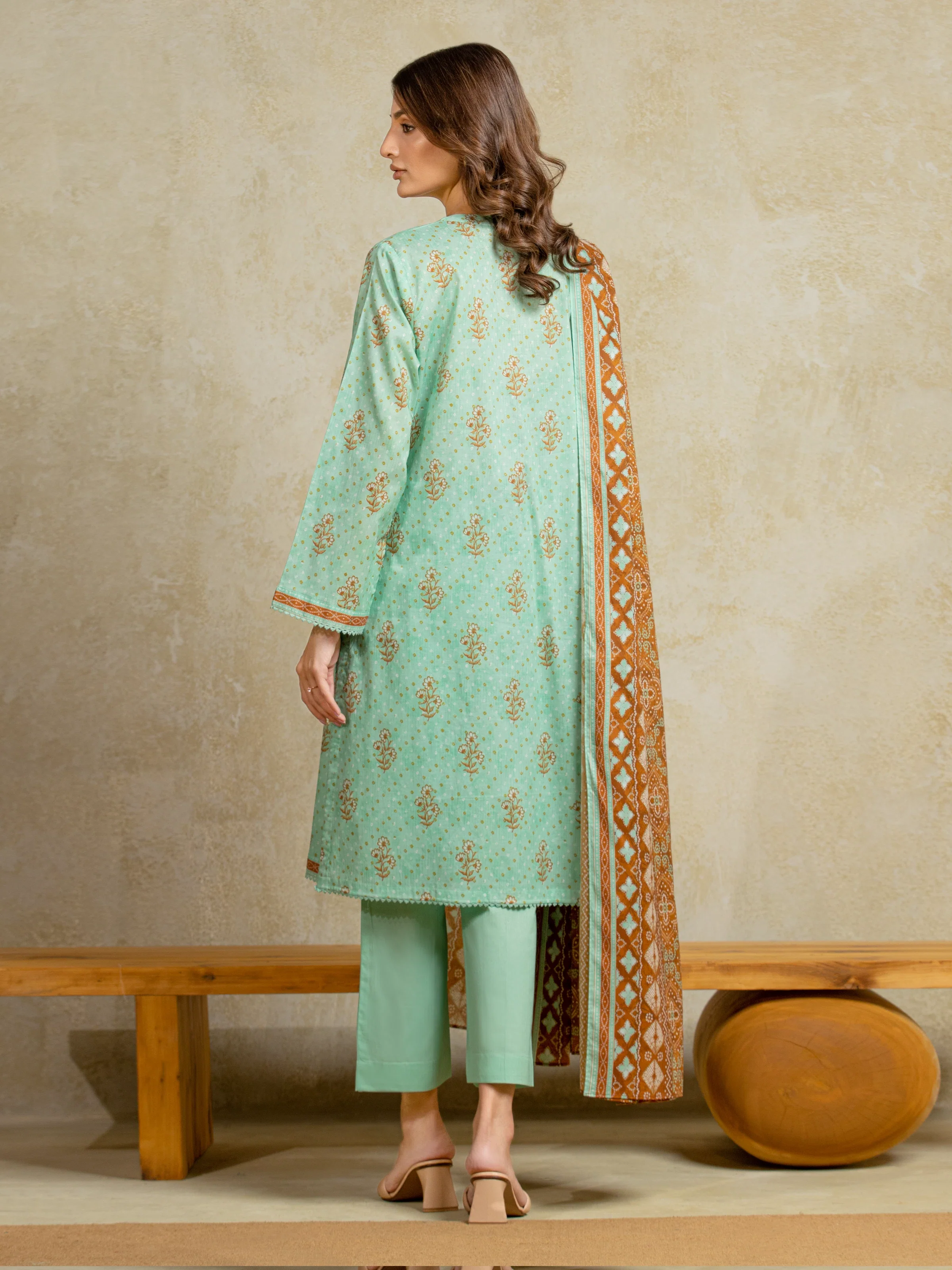 Unstitched Printed Khaddar Suit - EWU5A3-35975-3P - Image 6