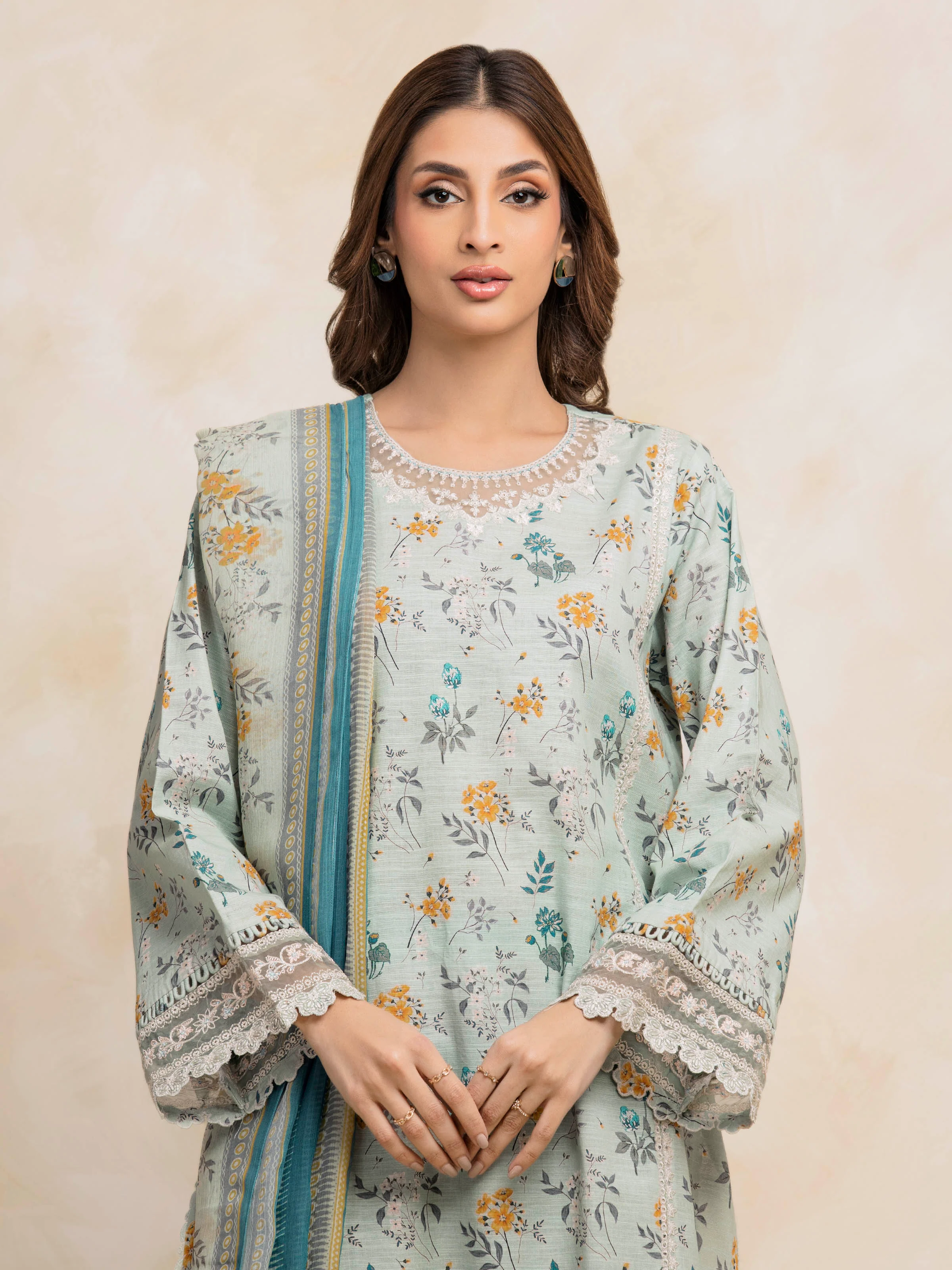 Unstitched Embroidered Khaddar Suit - EWU5V12-30193-3P - Image 2