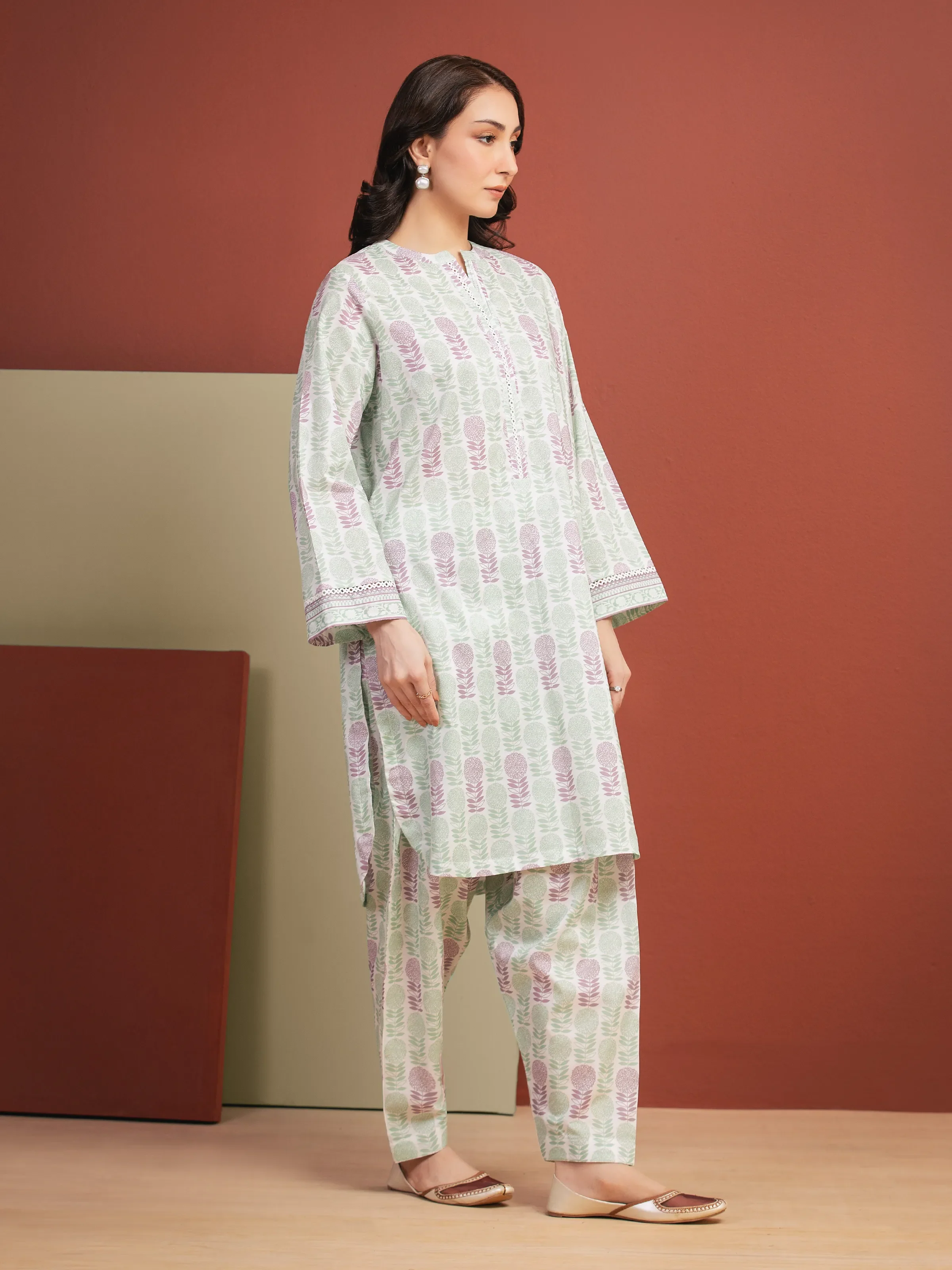 Unstitched Printed Lawn Shirt - EWU5A1-35704S - Image 3