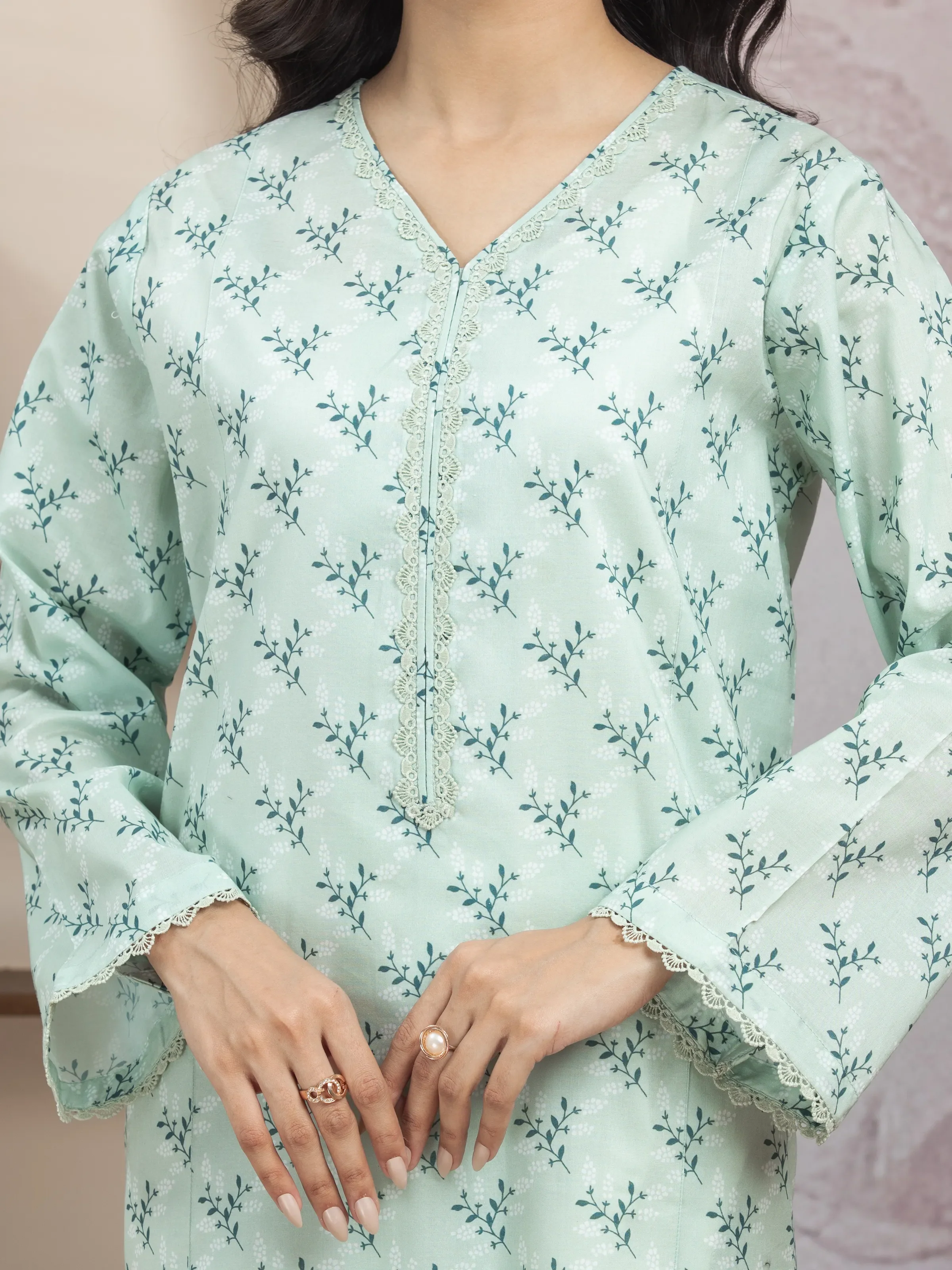 Unstitched Printed Lawn Suit - EWU5A1-35013-3P - Image 2