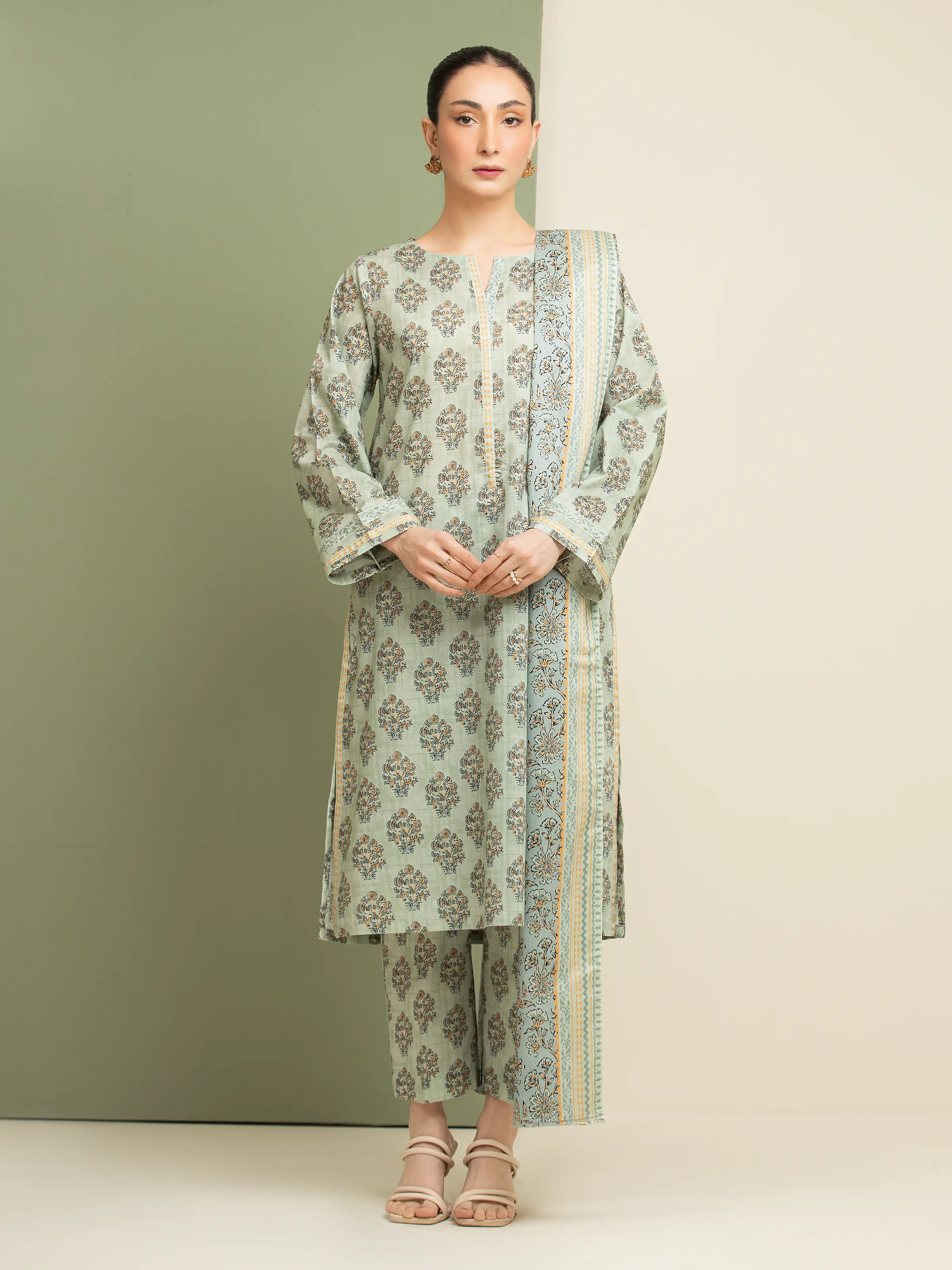 Unstitched Printed Lawn Suit - EWU5A1-35120-3P