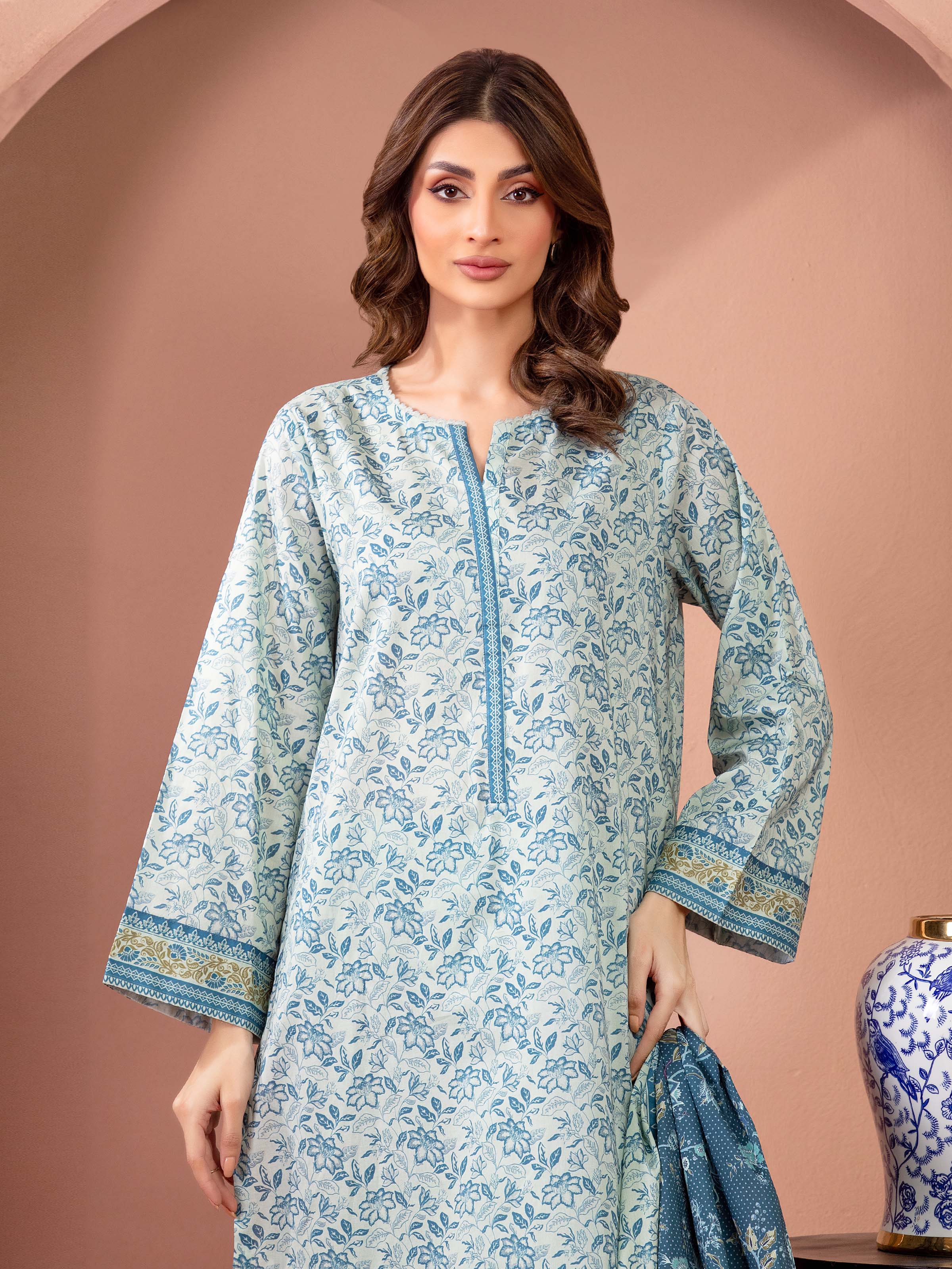 Unstitched Printed Lawn Suit - EWU5A1-35123-3P - Image 2
