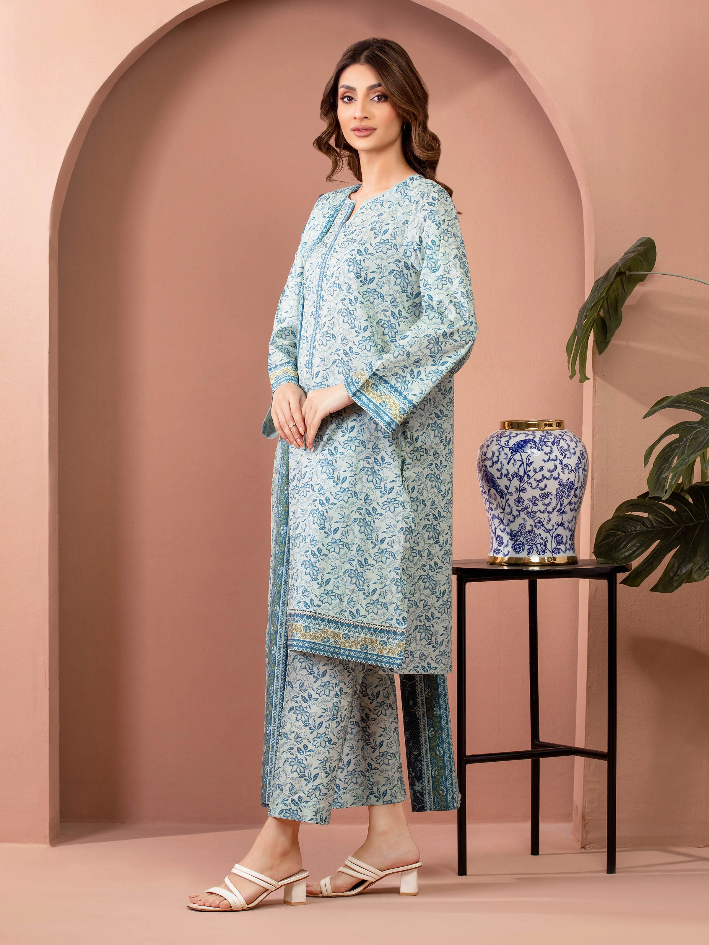 Unstitched Printed Lawn Suit - EWU5A1-35123-3P - Image 5