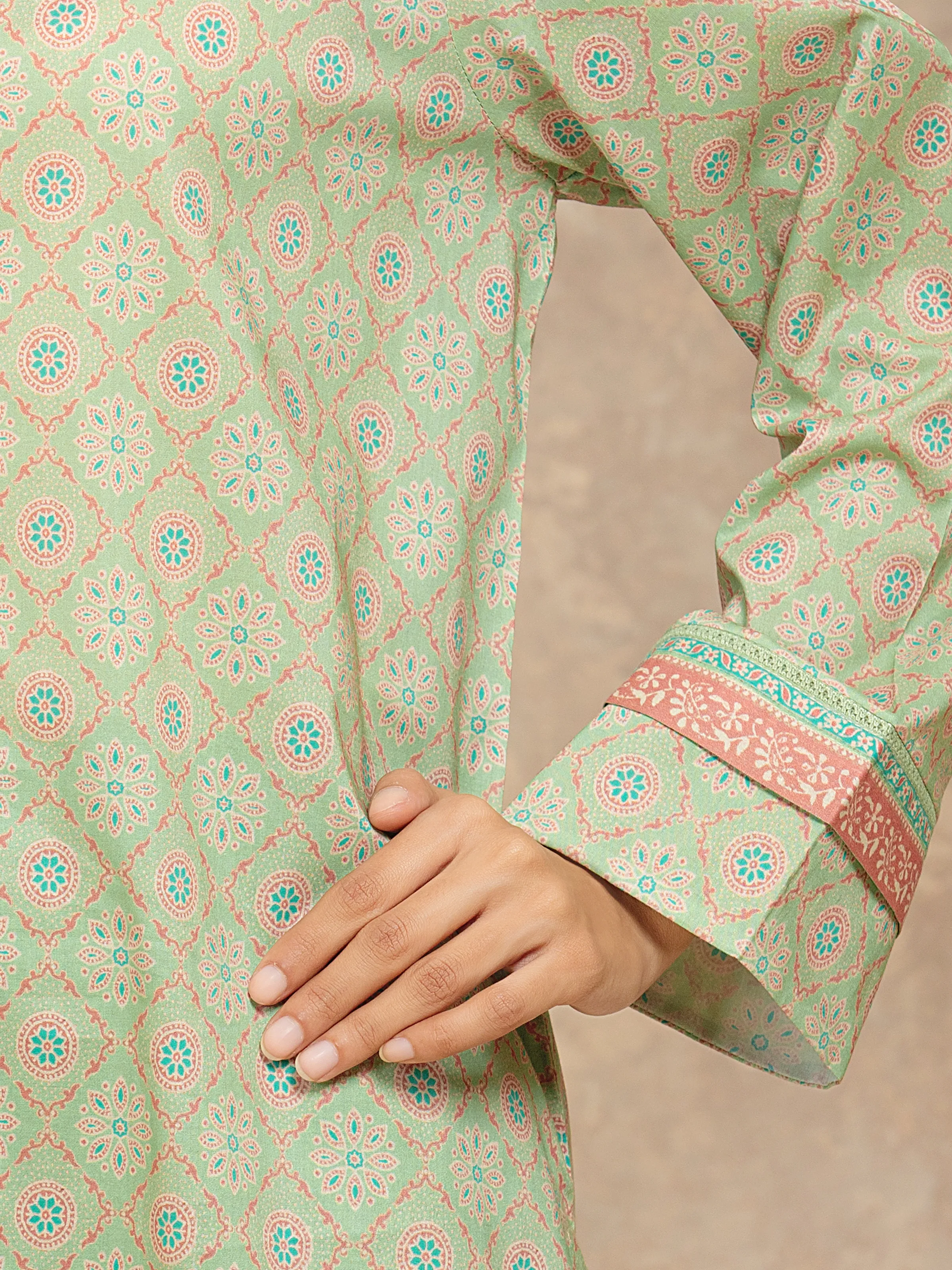 Unstitched Printed Lawn Suit - EWU6A1-36531-3P - Image 3