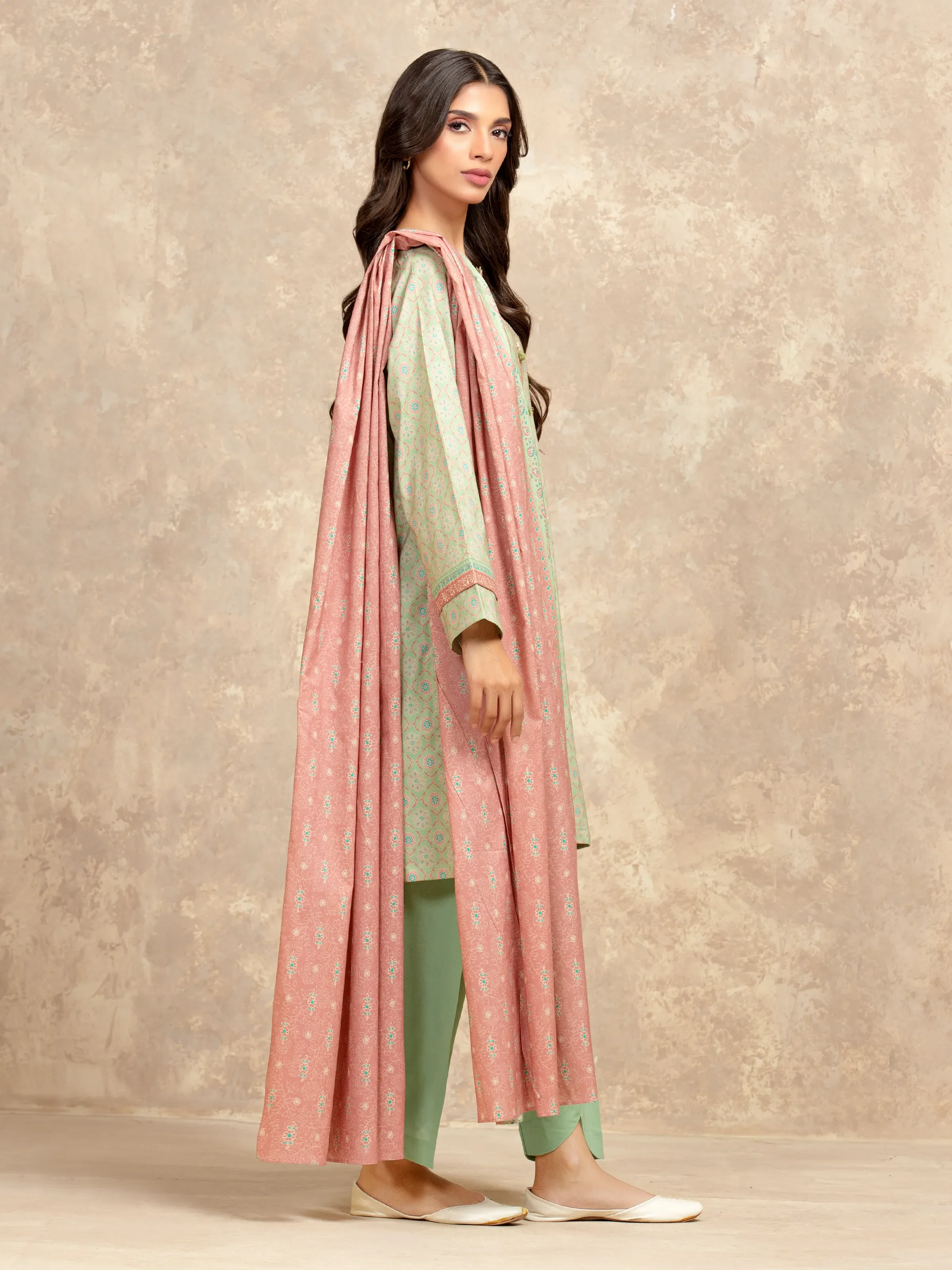 Unstitched Printed Lawn Suit - EWU6A1-36531-3P - Image 5