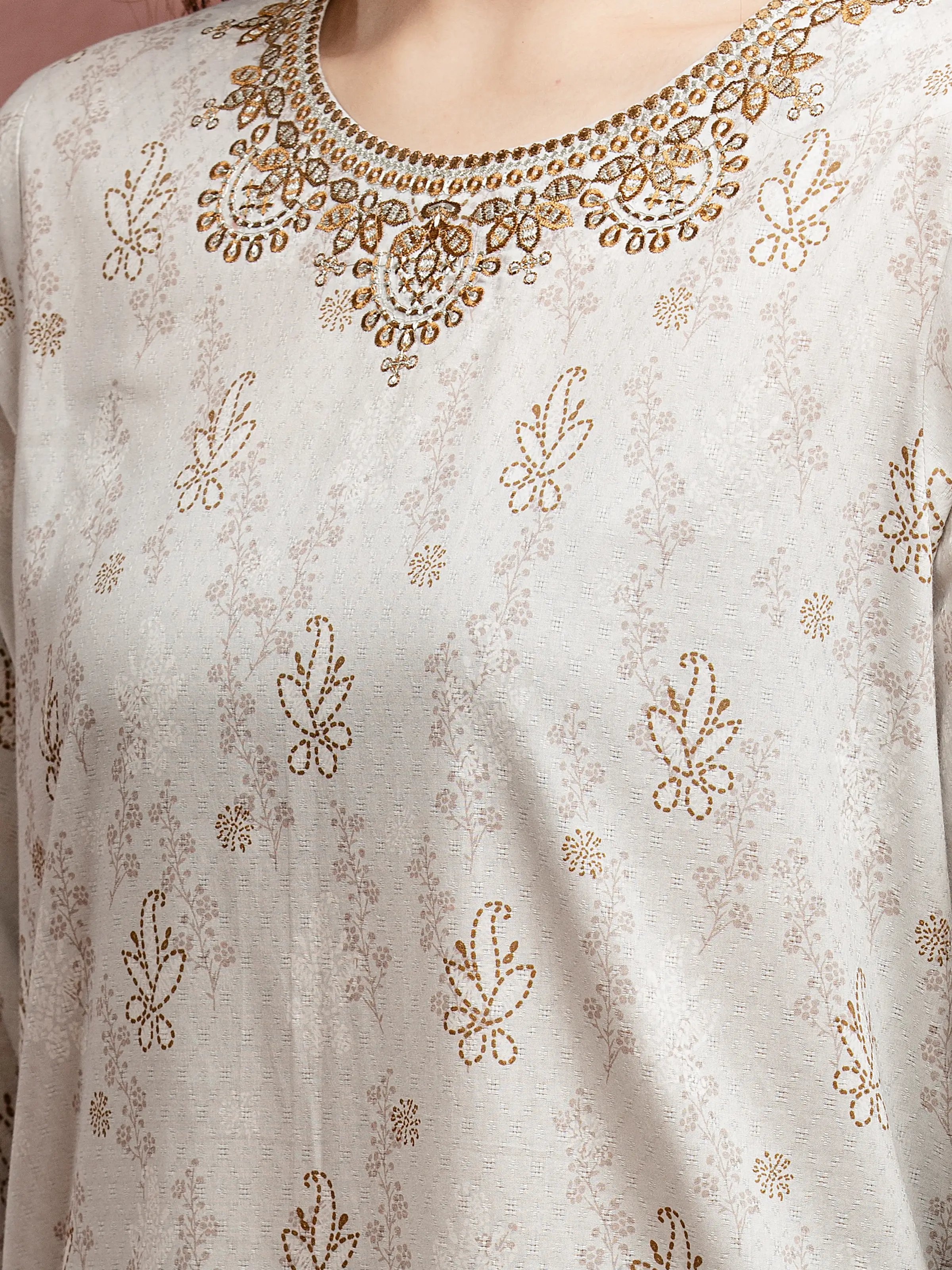 Unstitched Embroidered Dobby Suit - EWU24V7-30168-3P - Image 2