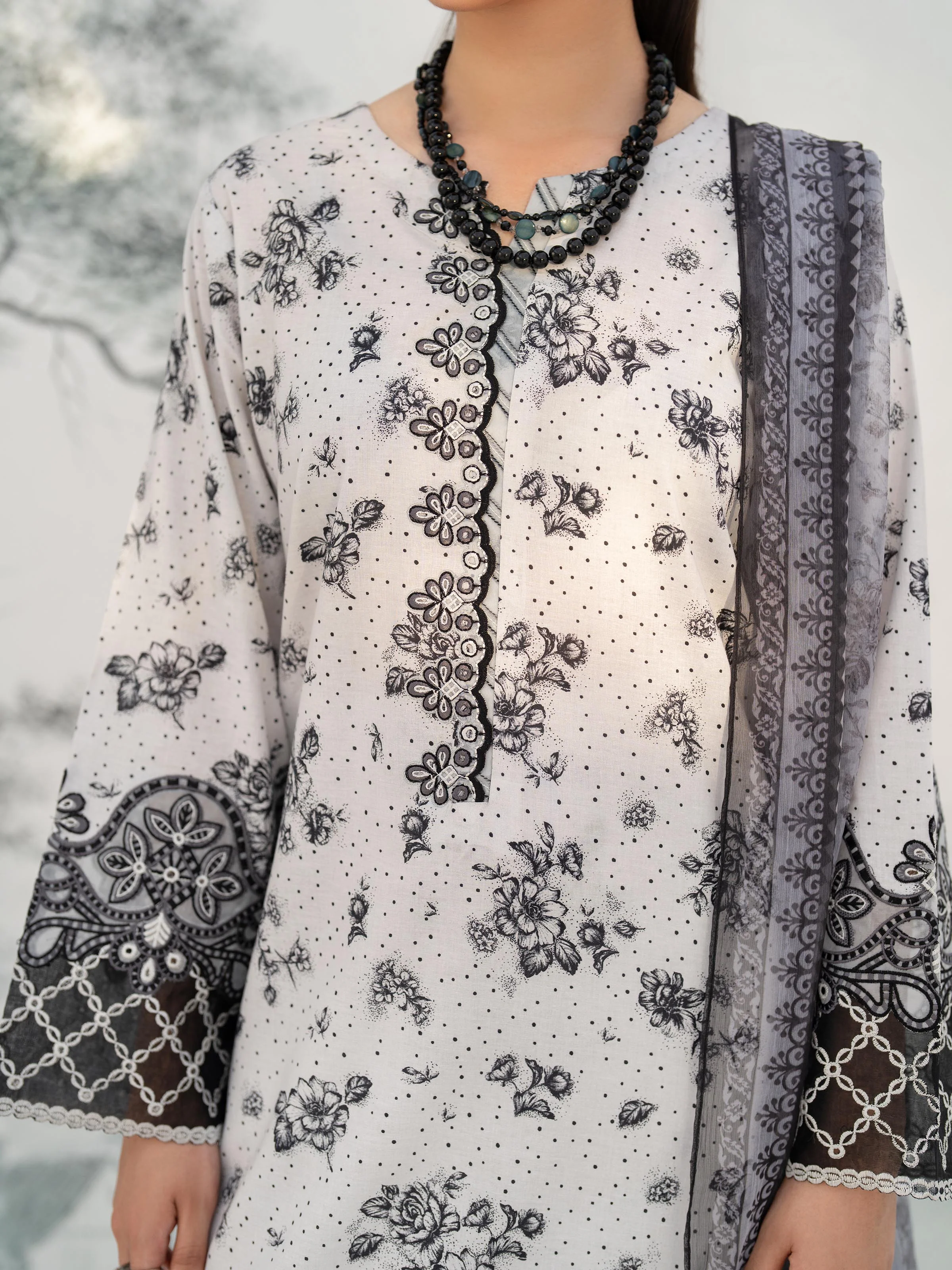 Unstitched Embroidered Lawn Suit - EWU5V1-31477-3P - Image 2