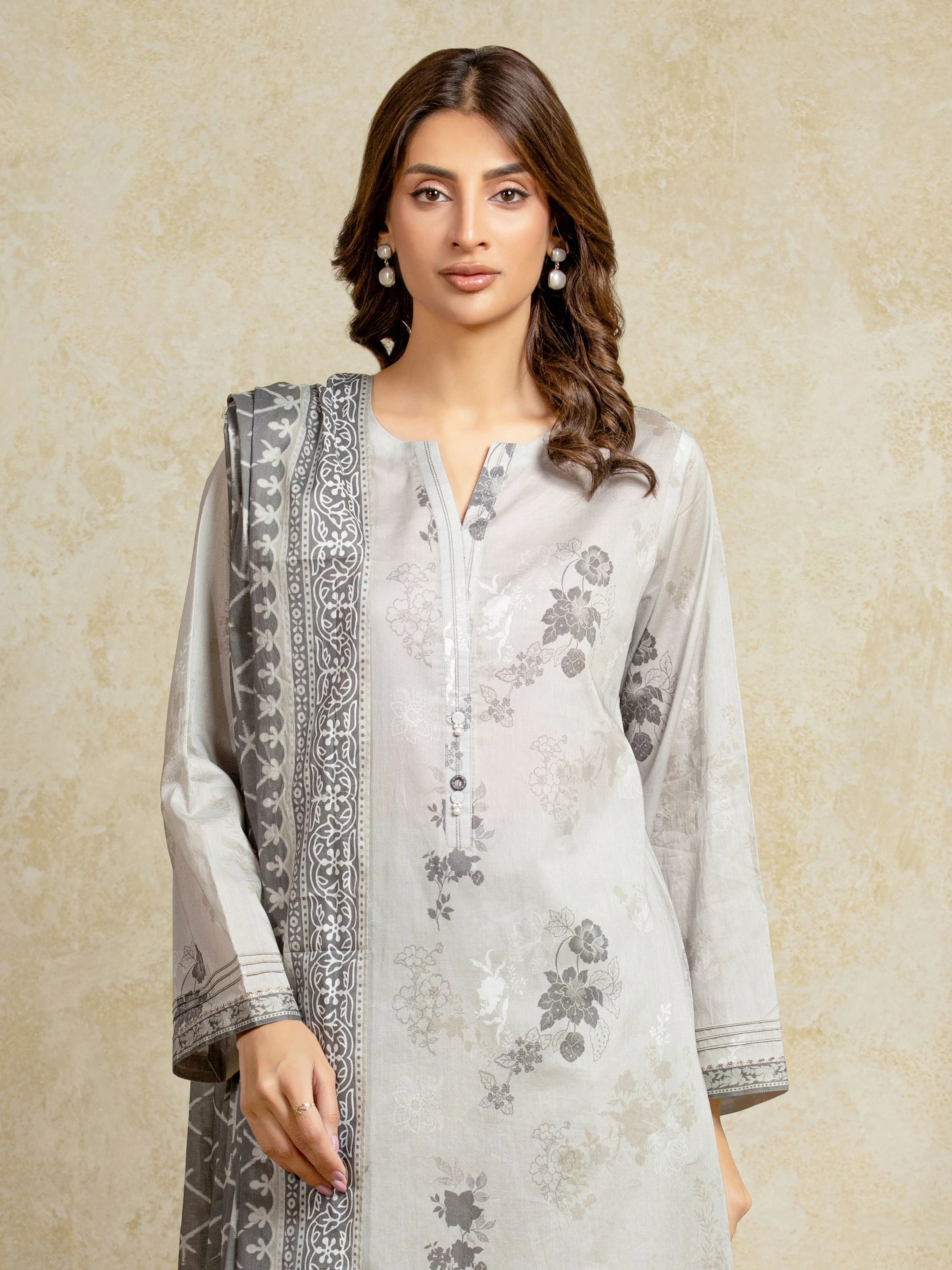 Unstitched Printed Khaddar Suit - EWU5A3-35968-3P - Image 2