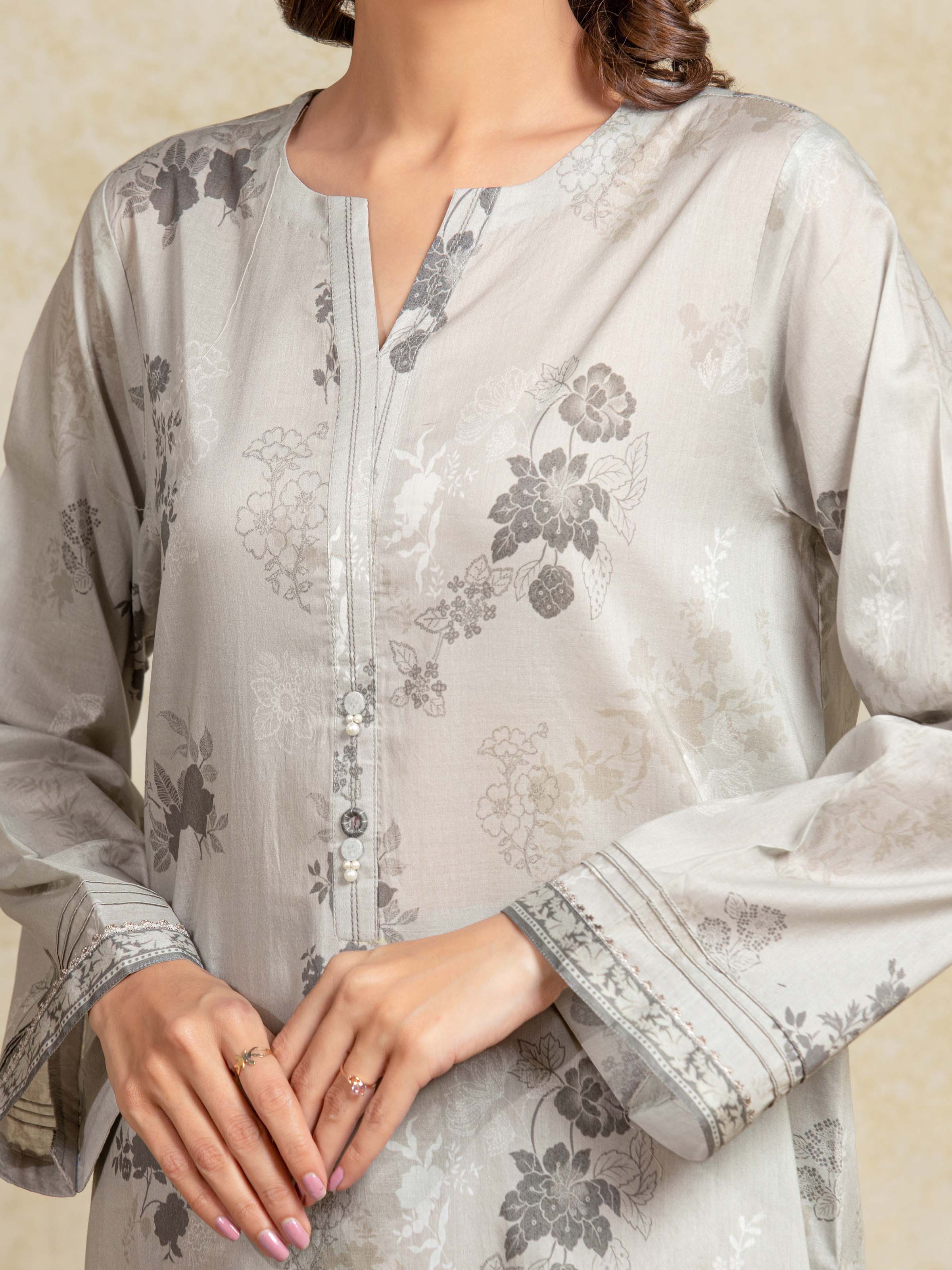 Unstitched Printed Khaddar Suit - EWU5A3-35968-3P - Image 3