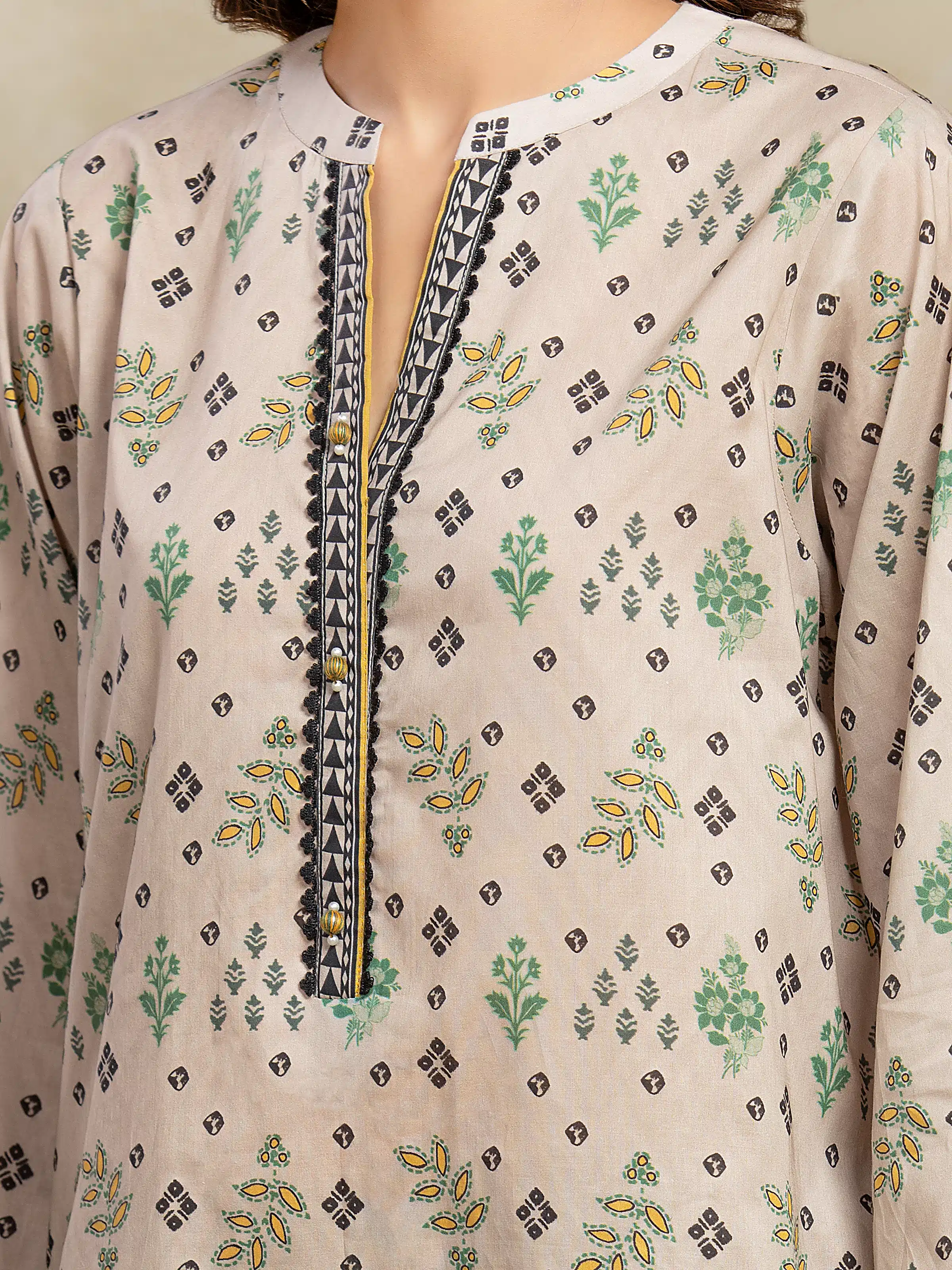 Unstitched Printed Khaddar Suit - EWU5A3-36014-3P - Image 4