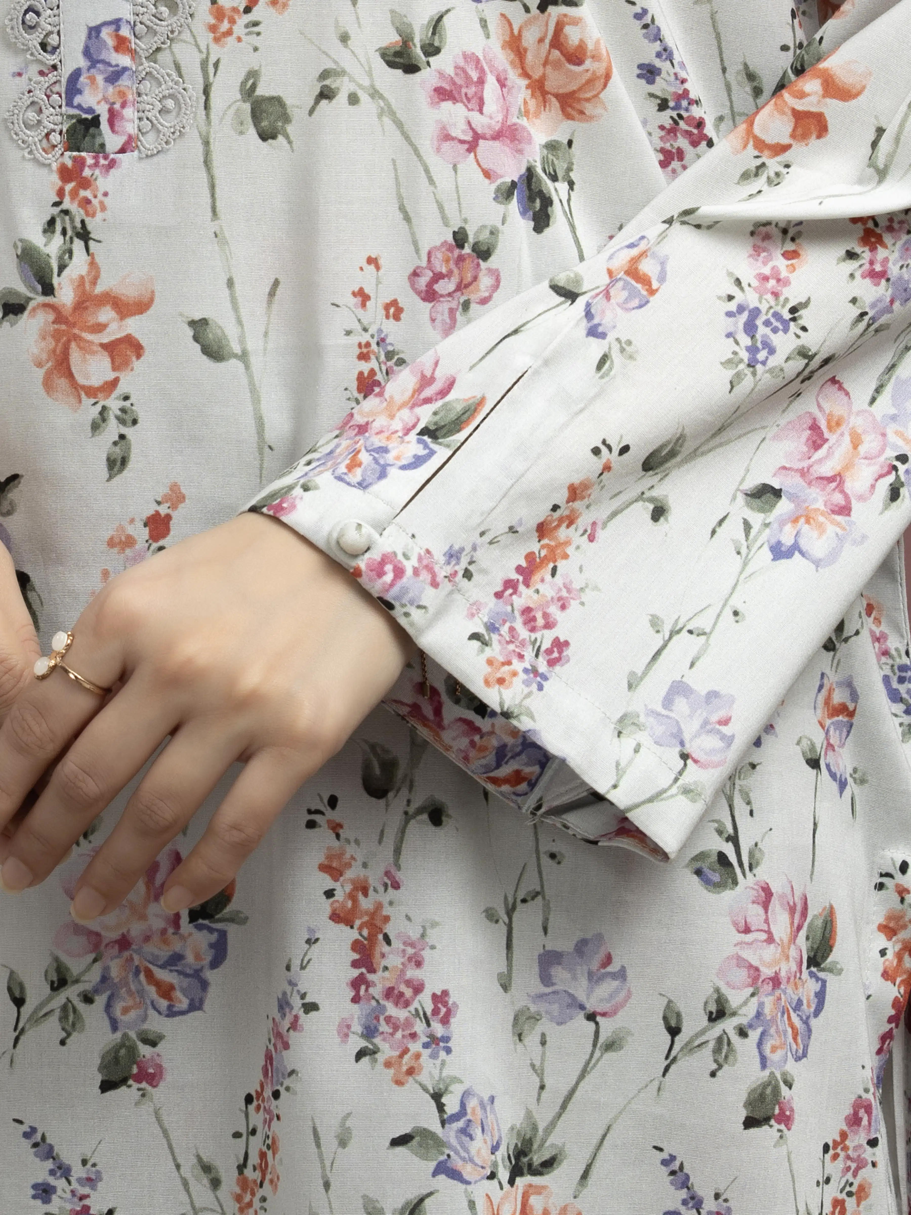 Unstitched Printed Lawn Shirt Trouser - EWU5A1-35405ST - Image 4