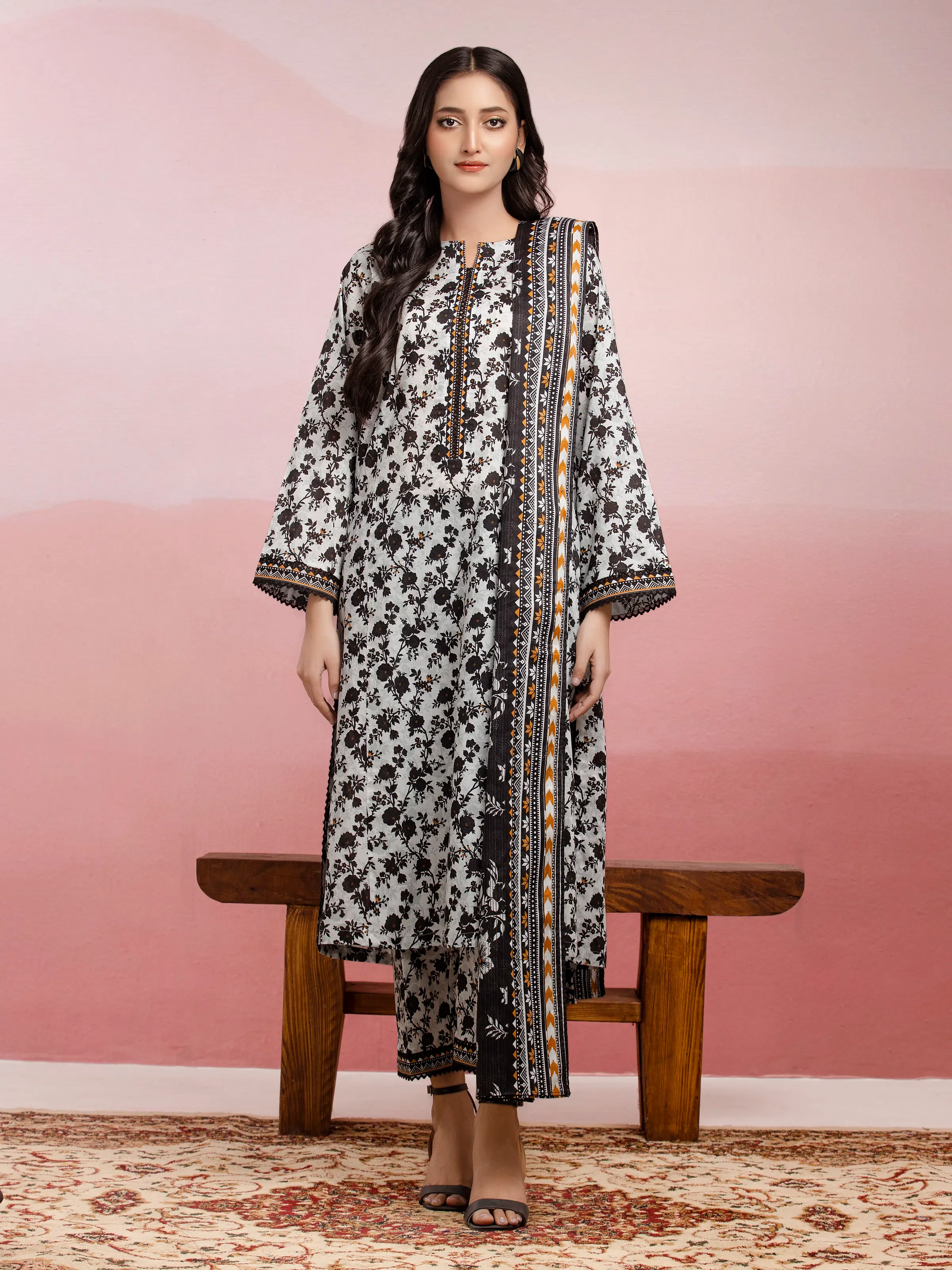 Unstitched Printed Lawn Suit - EWU5A1-35086-3P