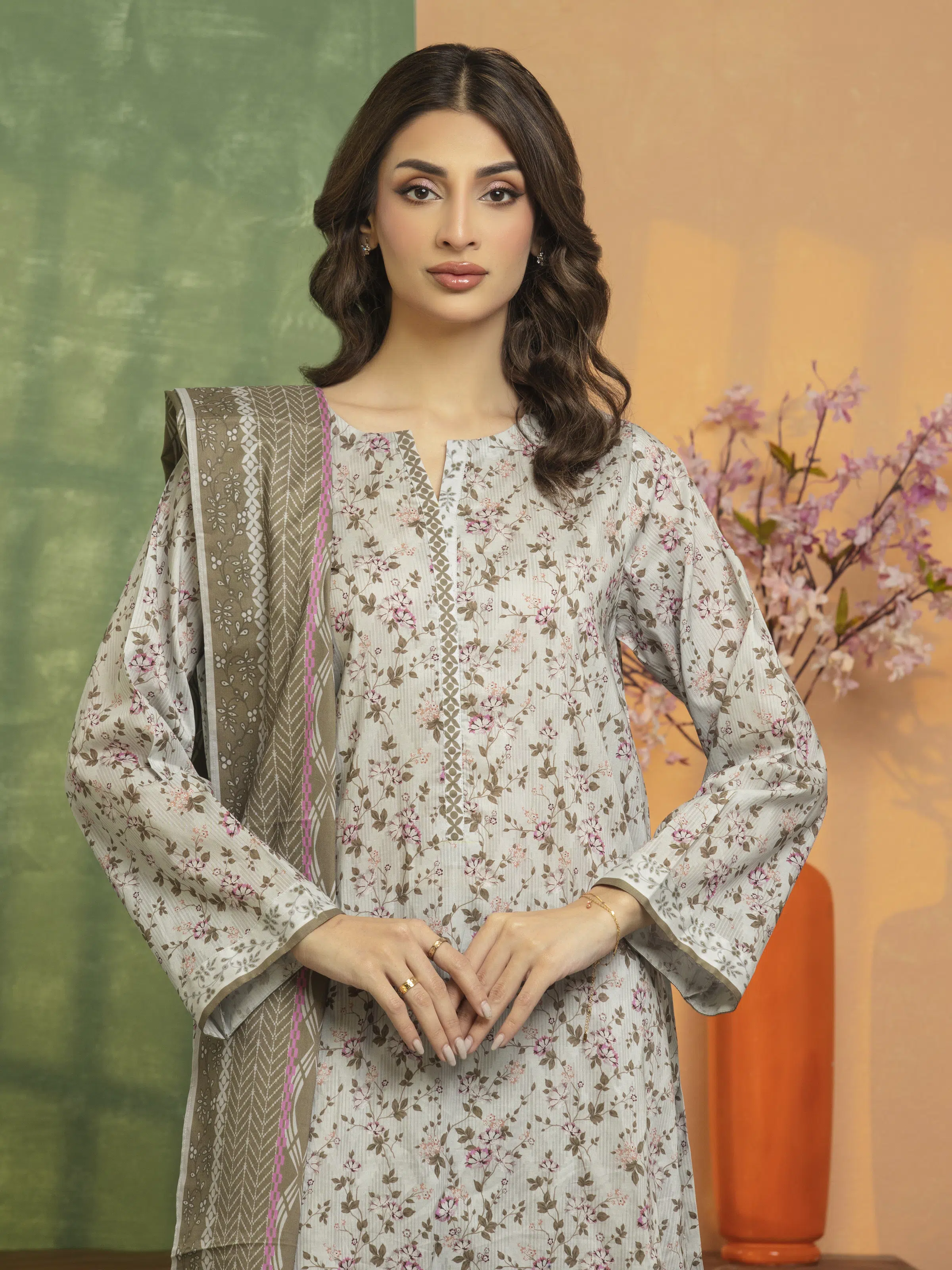 Unstitched Printed Lawn Suit - EWU5A1-35170-3P - Image 3